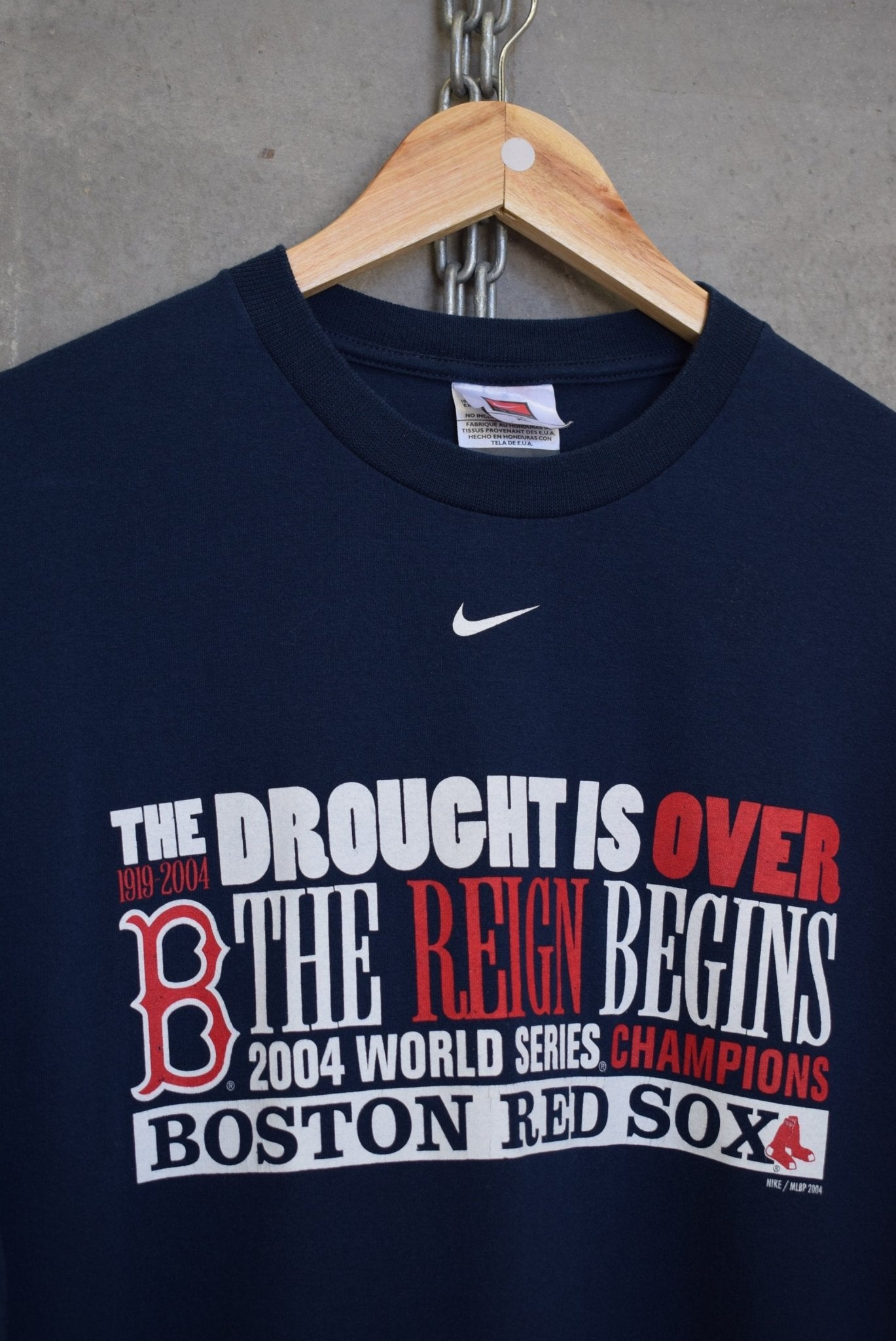 Nike x Boston Red Sox Champions Tee — 2004 (XL) - Retrospective Store