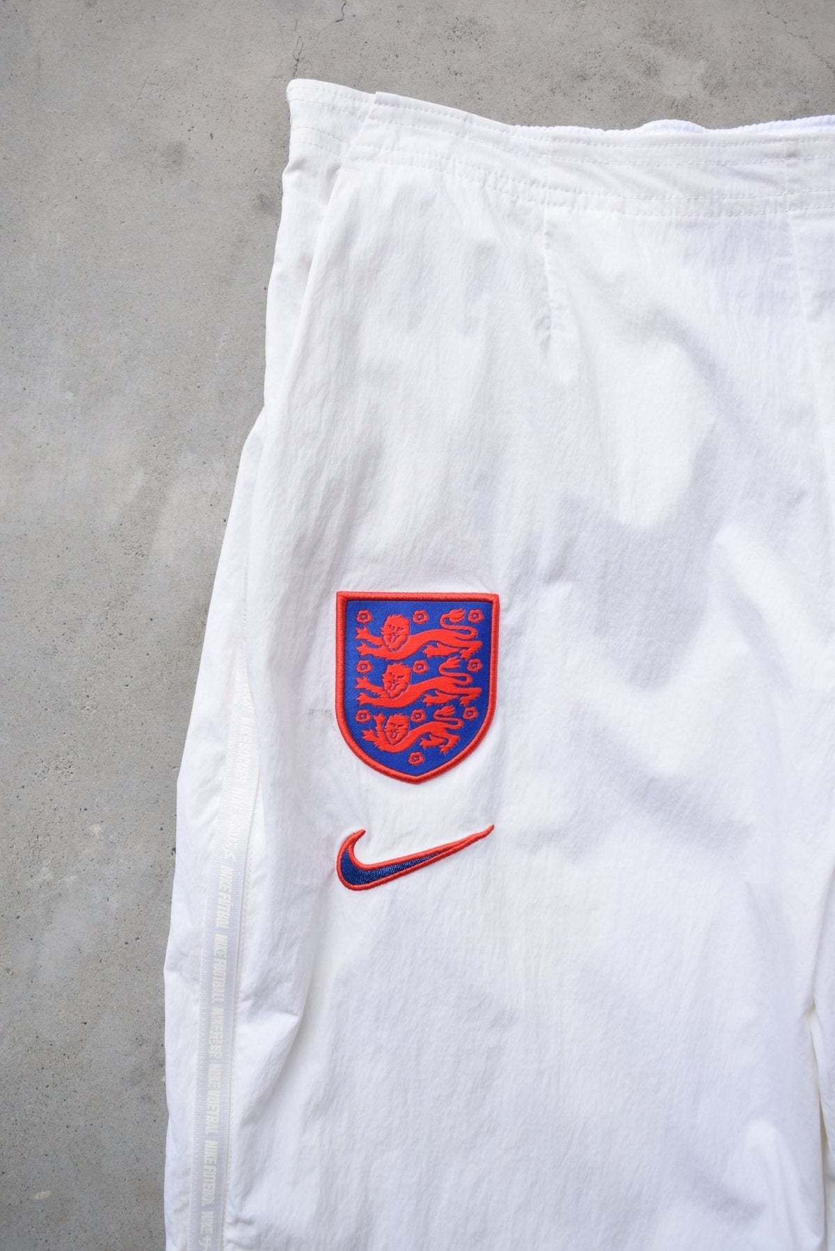 Nike x England National Football Team White Embroidered Track Pants — 2000s (S) - Retrospective Store