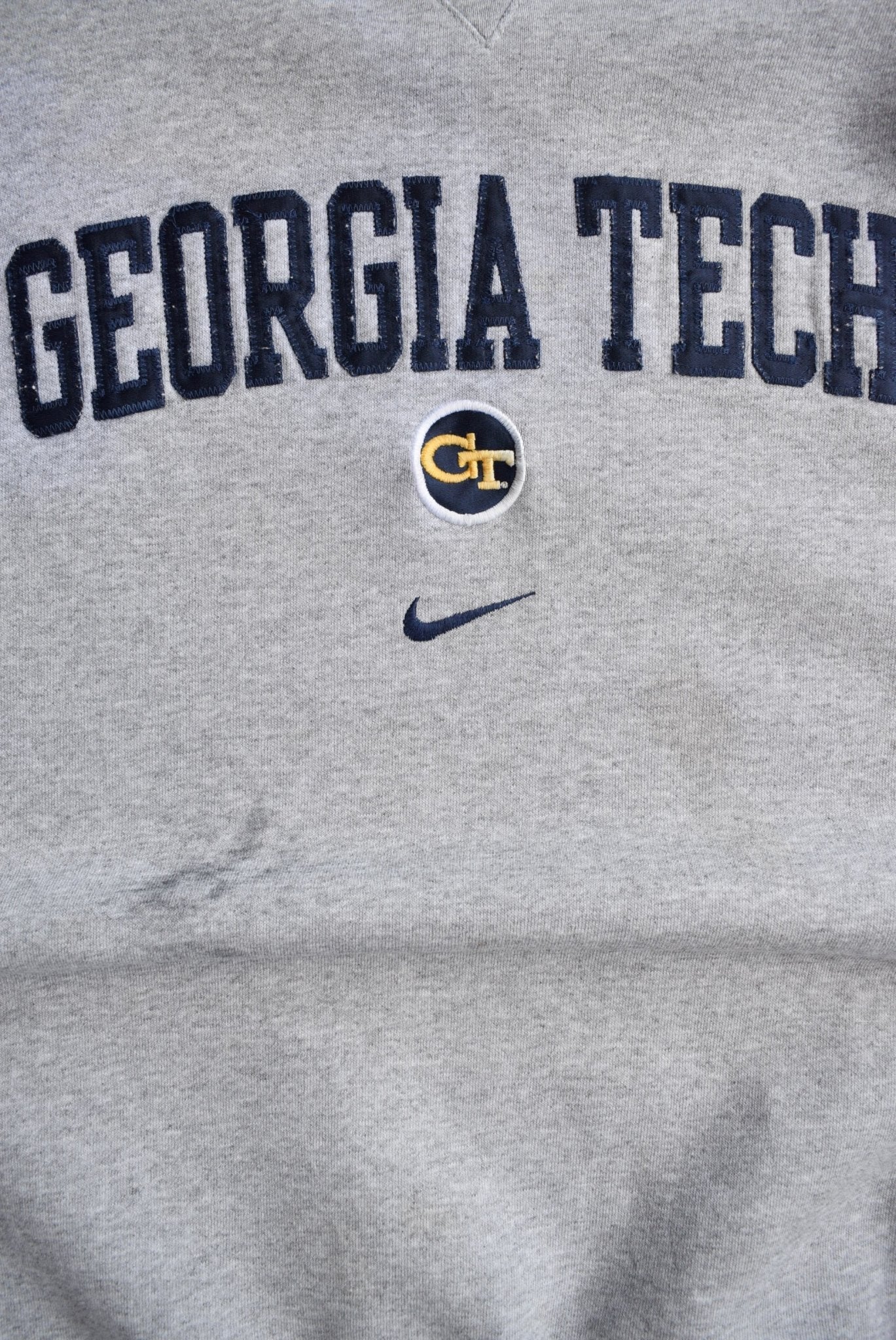 Nike x Georgia Tech University Grey Embroidered Crewneck — 2000s (L/XL) - Retrospective Store