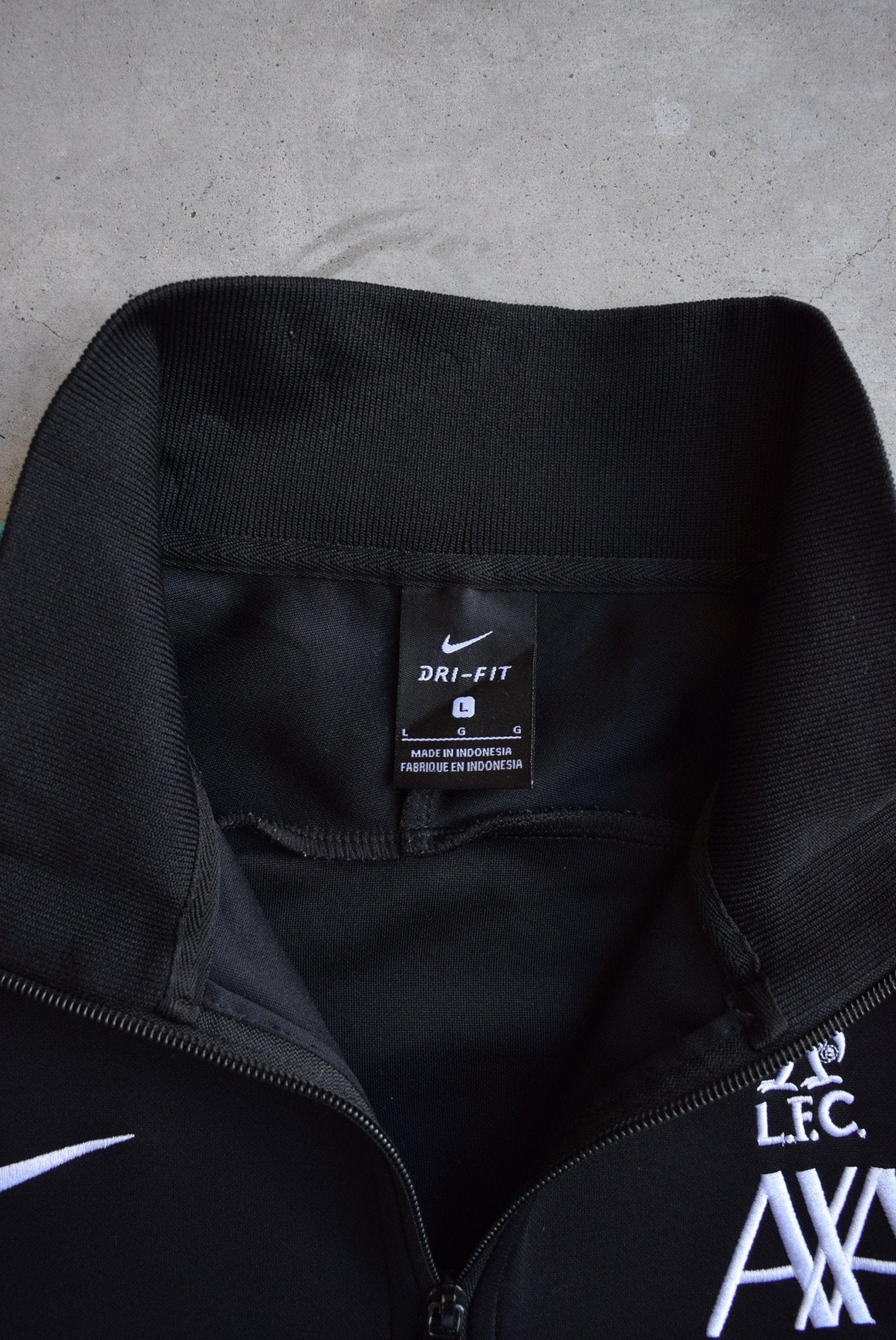 Nike x Liverpool FC Black Embroidered Jacket — 2000s (M) - Retrospective Store