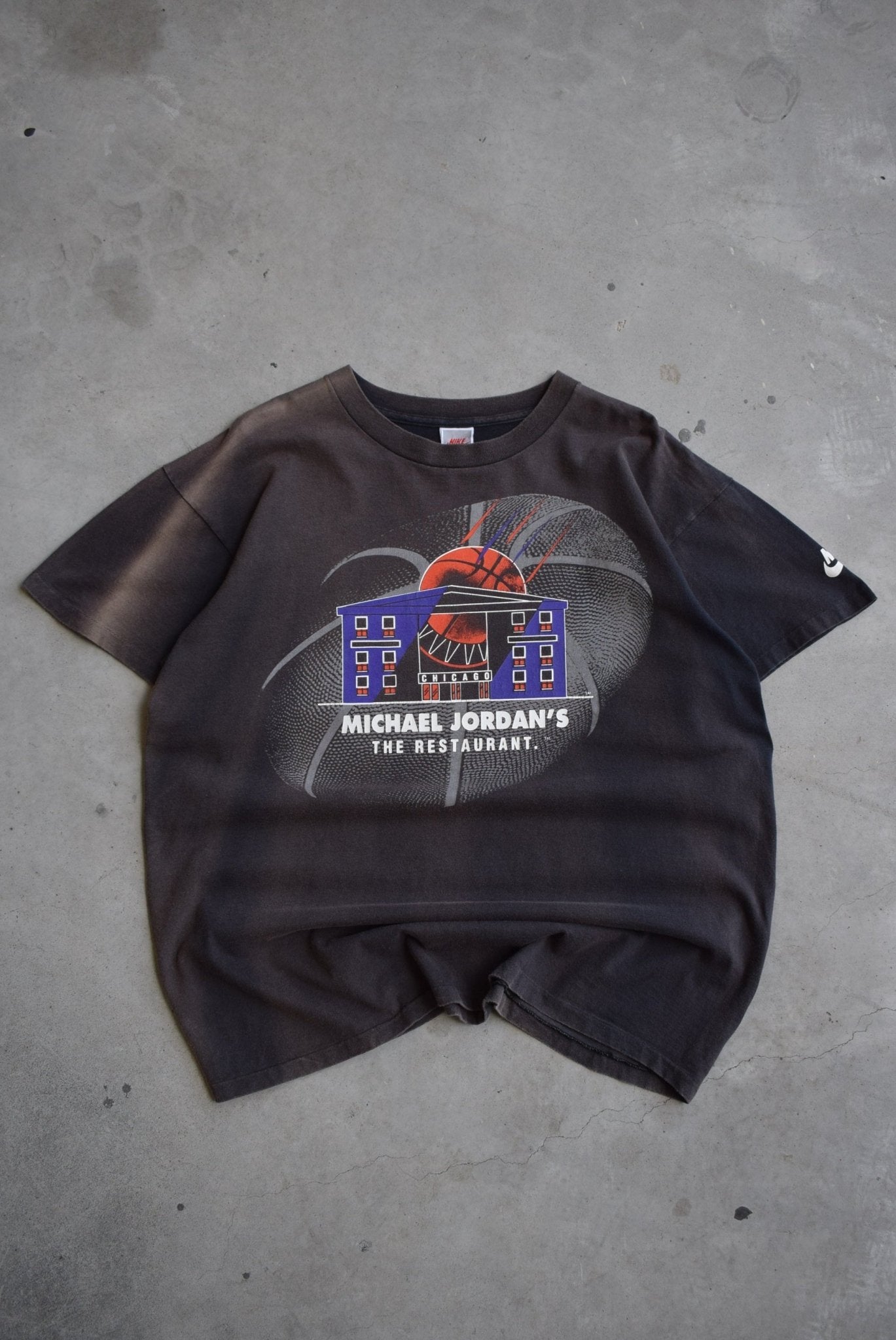 Nike x Michael Jordan's Restaurant Tee — 1990s (XL) - Retrospective Store
