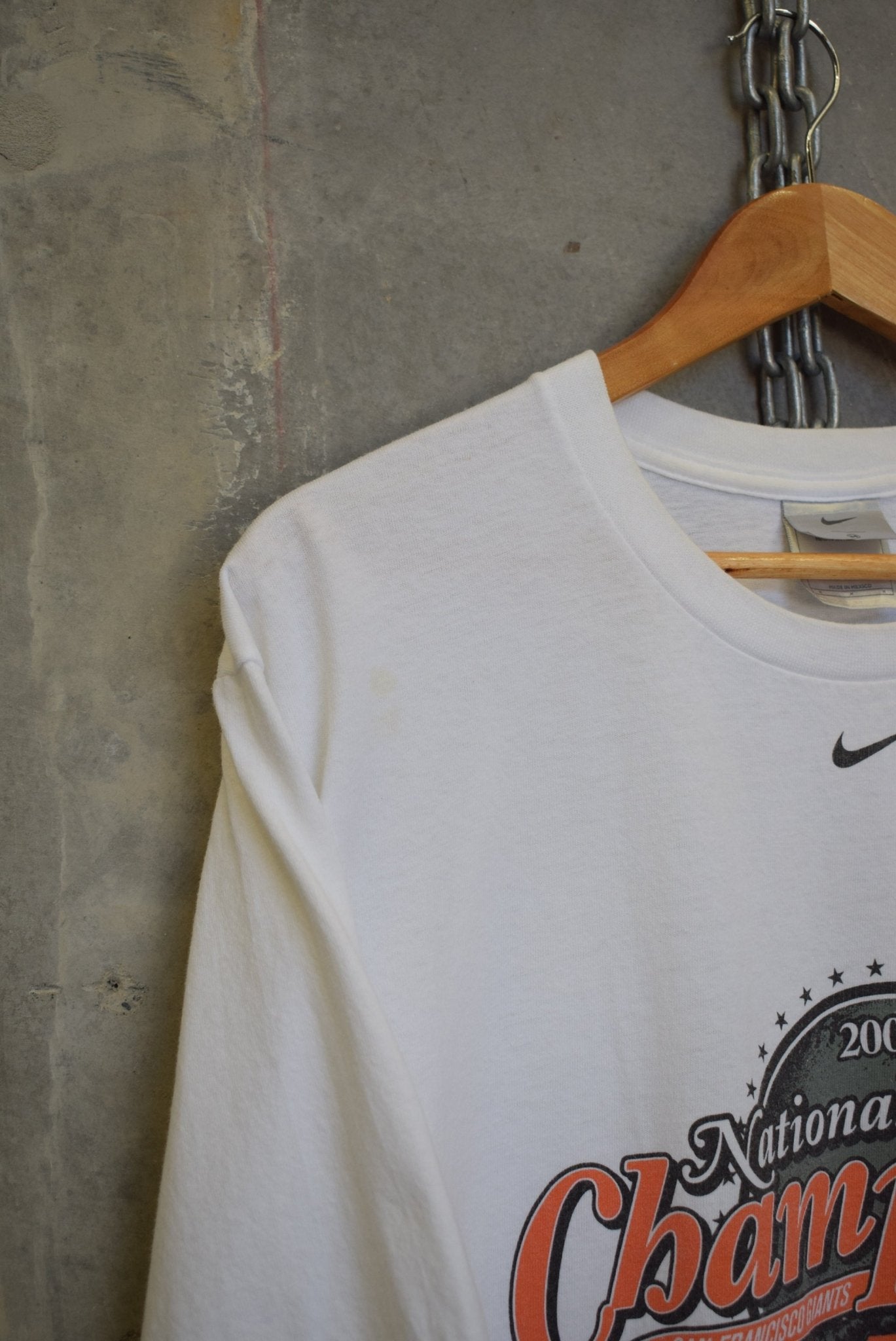 Nike x MLB San Francisco Giants Champions Tee — 2002 (L) - Retrospective Store