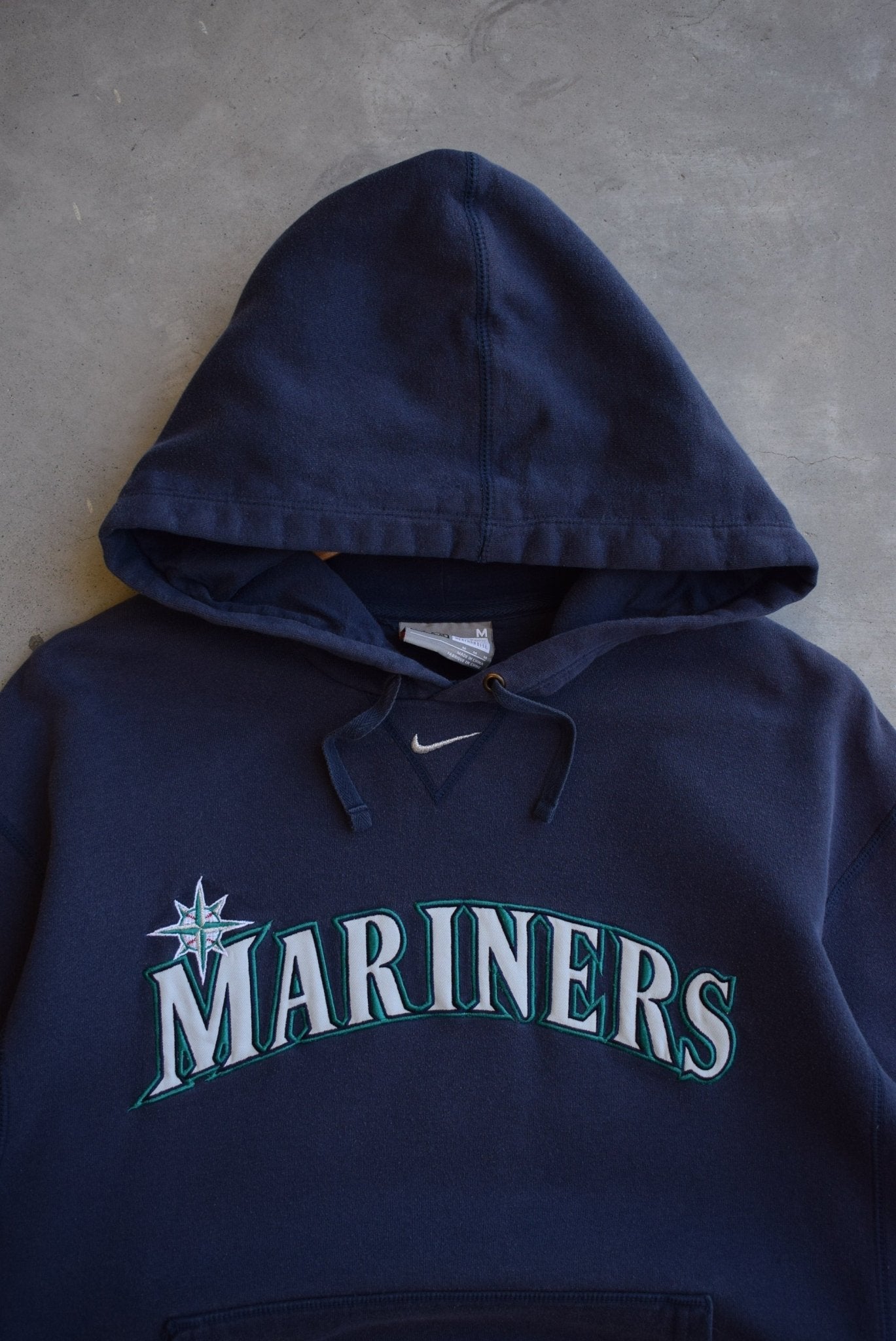 Nike x MLB Seattle Mariners Embroidered Hoodie — 2000s (M) - Retrospective Store