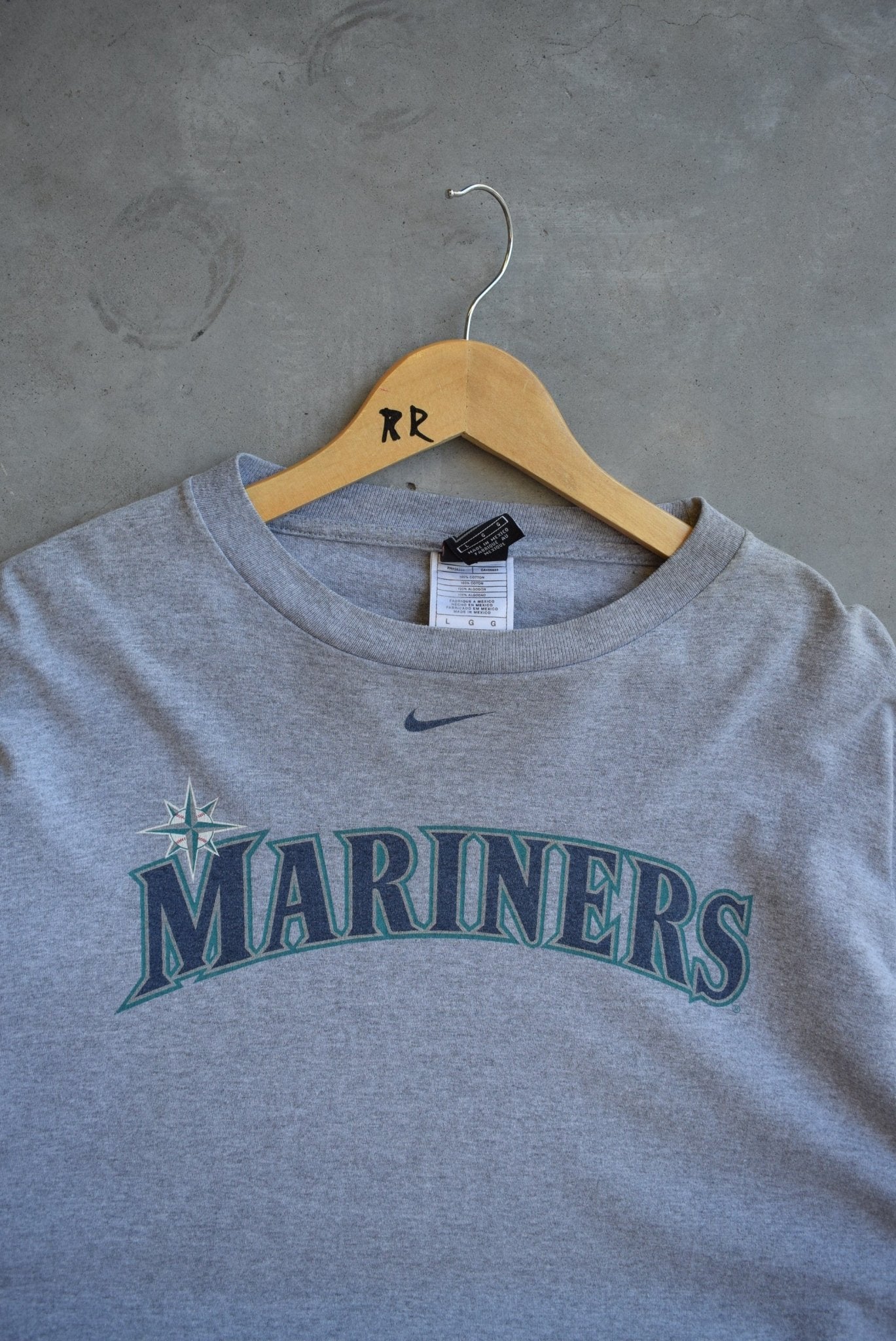 Nike x MLB Seattle Mariners Long Sleeve Tee — 2000s (L) - Retrospective Store