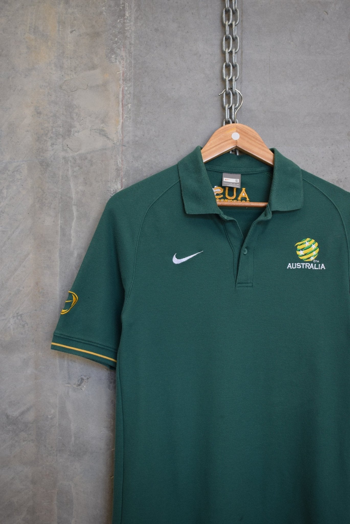 Nike x Socceroos Embroidered Polo — 2000s (S) - Retrospective Store