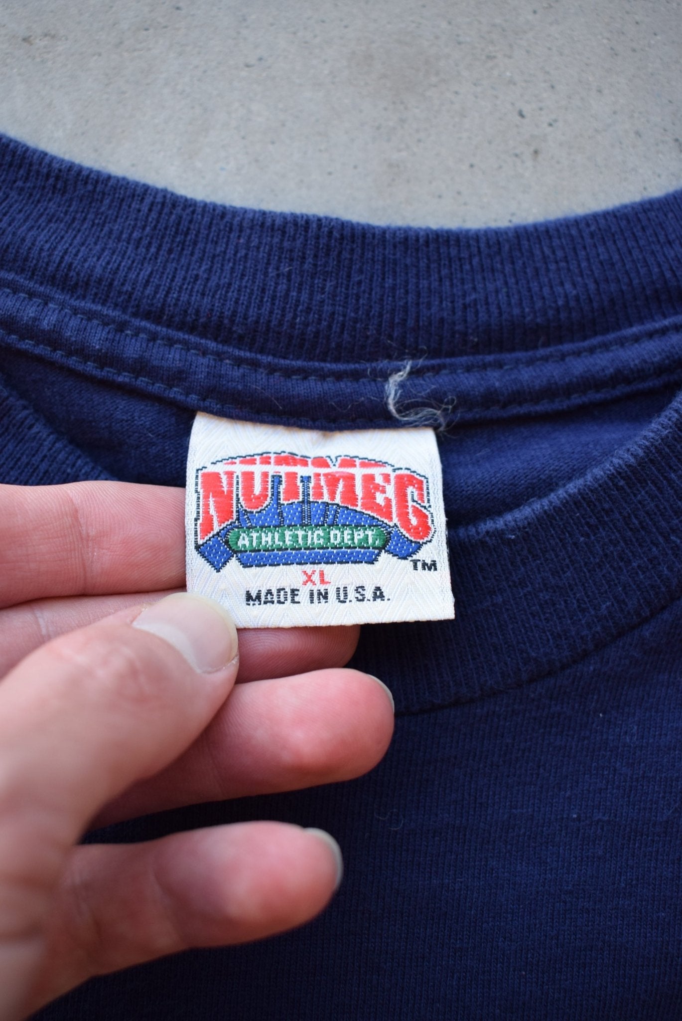 Nutmeg x MLB New York Yankees Navy Embroidered Tee — 1990s (L) - Retrospective Store
