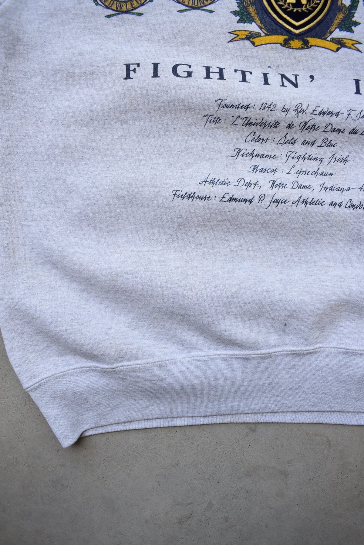Nutmeg x University of Notre Dame Grey Embroidered Crewneck — 1990s (M) - Retrospective Store