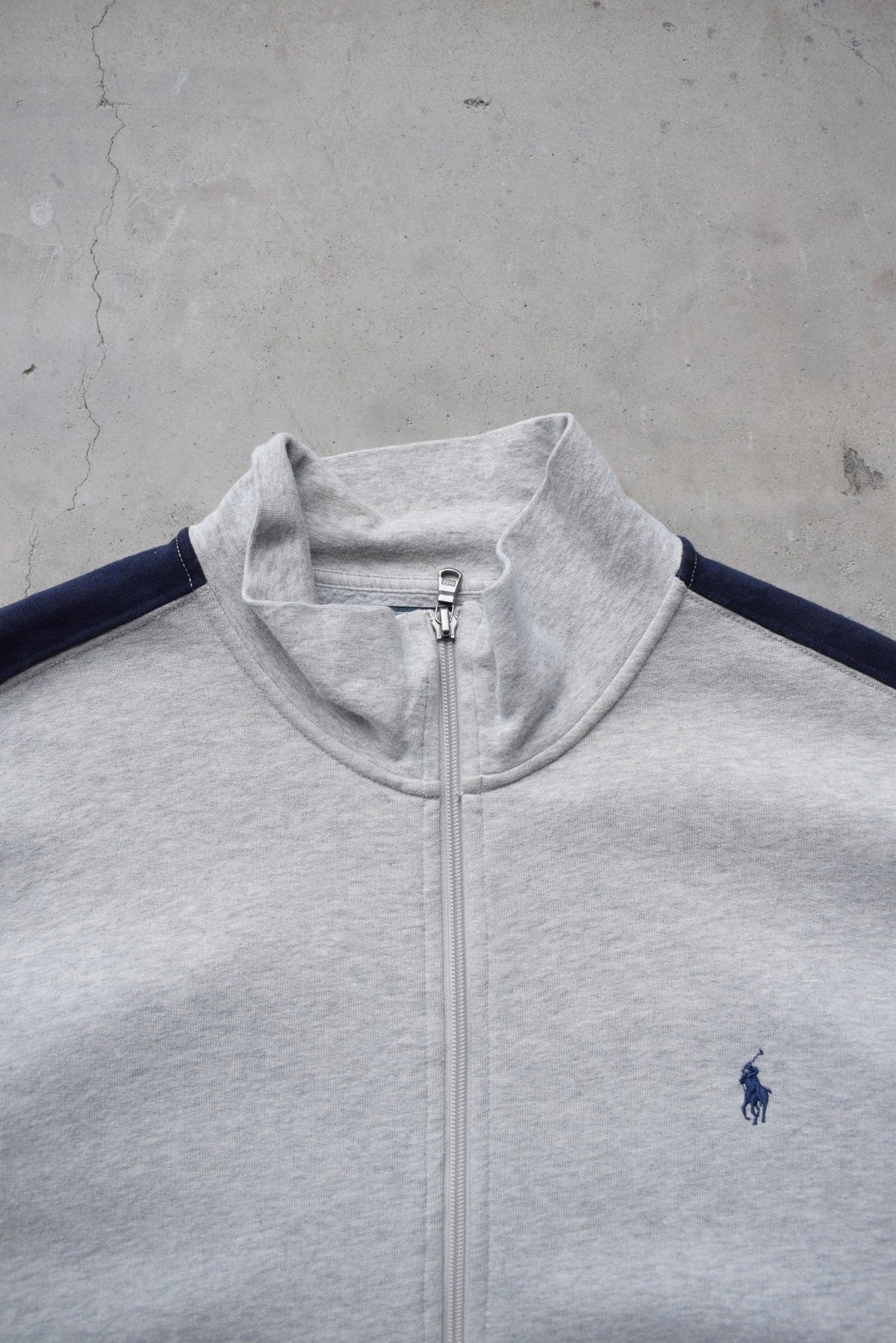 Polo Ralph Lauren Grey & Navy Embroidered Logo Jacket — 1990s (XXL) - Retrospective Store
