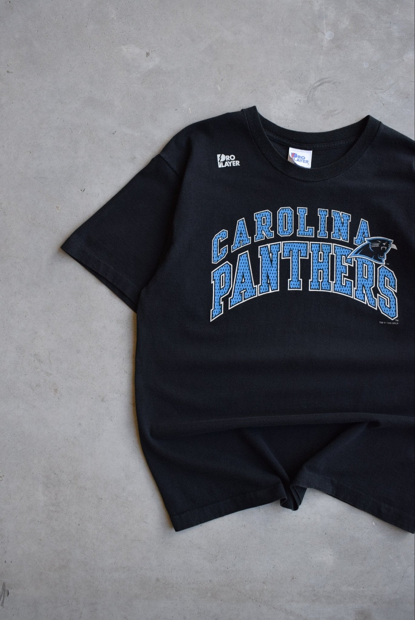 Pro Player x NFL Carolina Panthers Black Tee — 1996 (L) - Retrospective Store