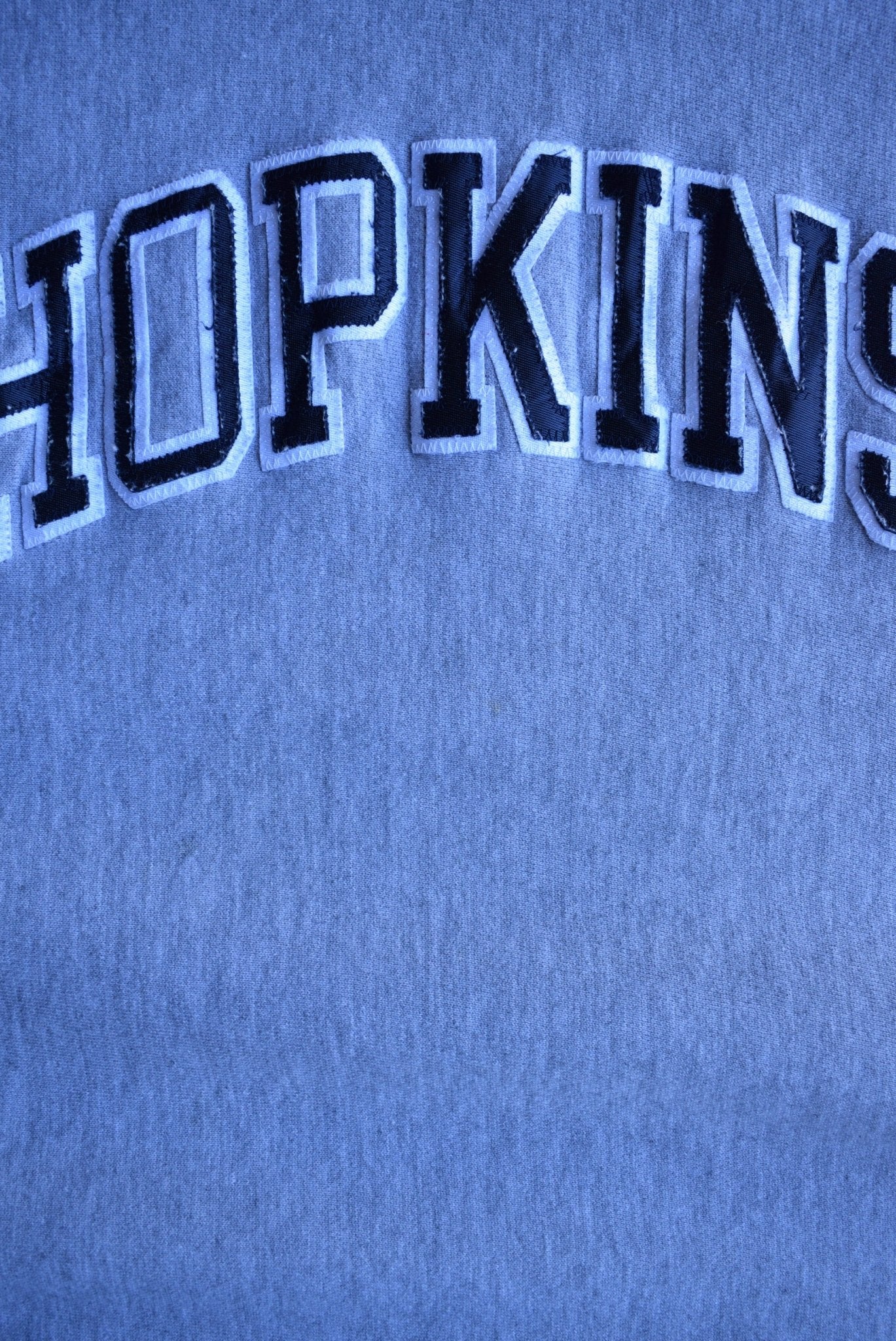 *Pro - weave* Vintage Johns Hopkins University Embroidered Crewneck (XL) - Retrospective Store