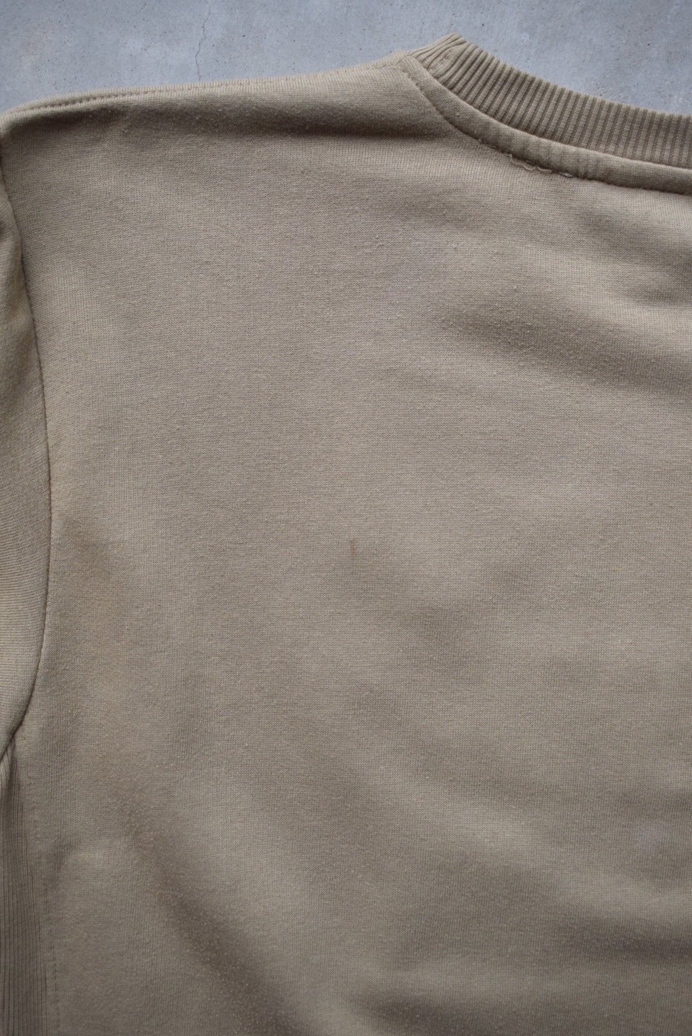 Puma Tan Embroidered Spellout Crewneck — 2000s (L) - Retrospective Store