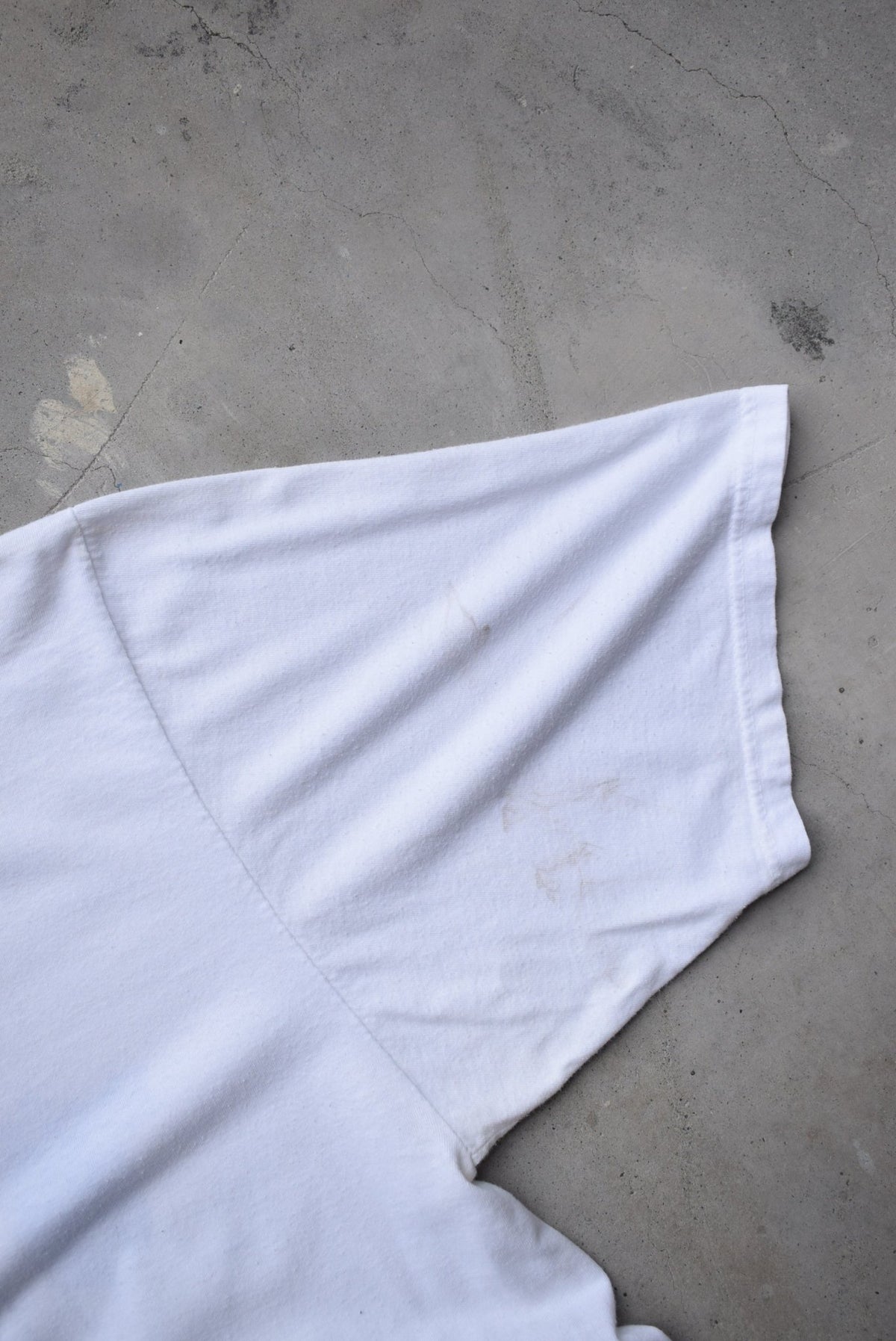 Puma White Graphic Tee — 1990 (L) - Retrospective Store
