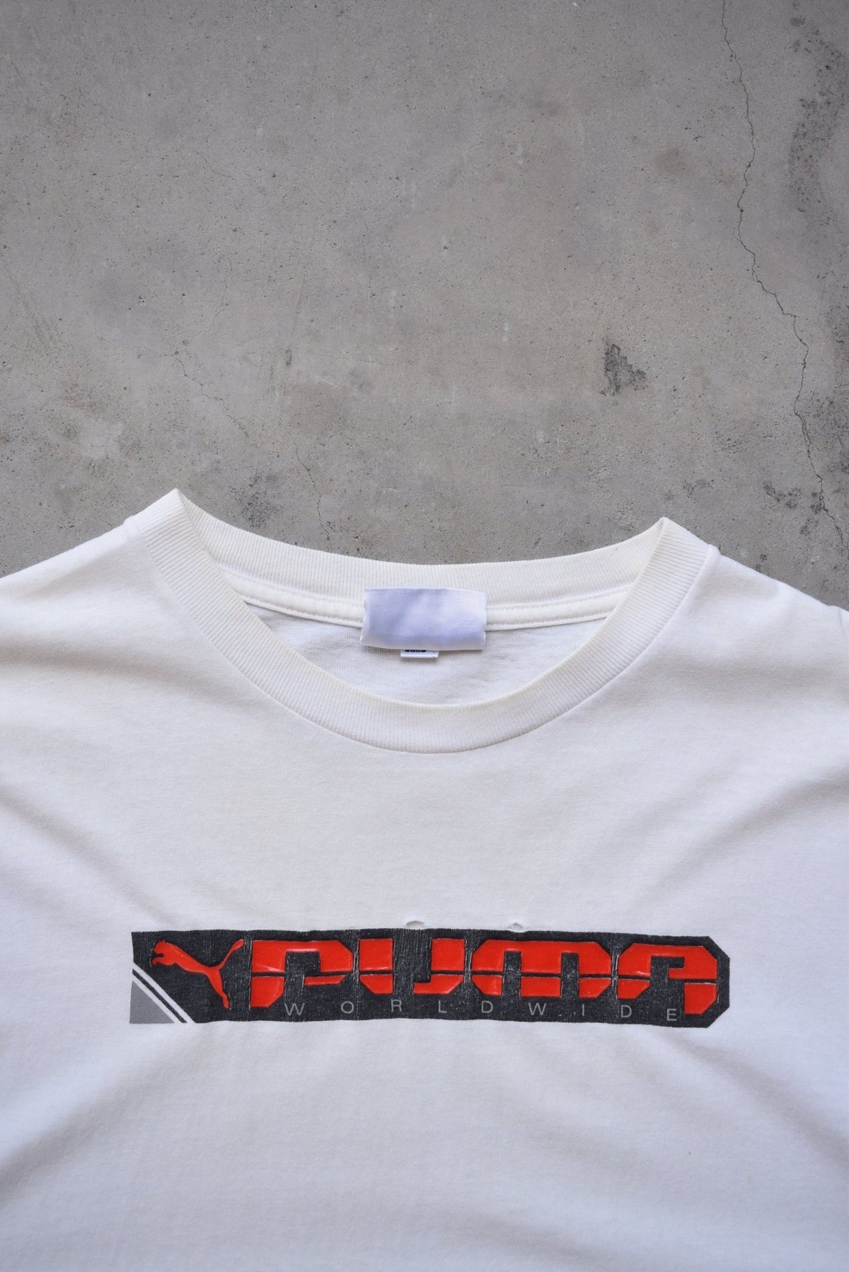 Puma Worldwide White Spellout Tee — 2000s (L) - Retrospective Store