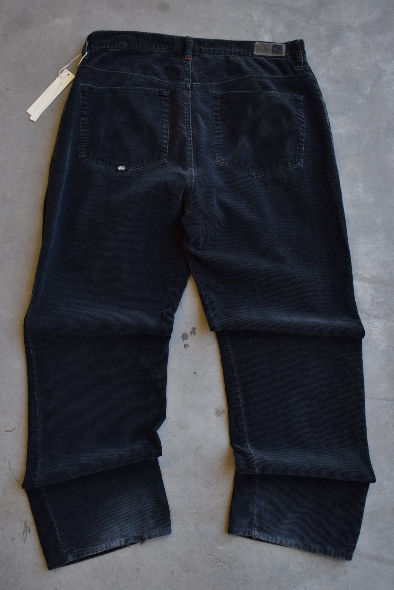 Quiksilver Corduroy Pants — 2000s (34) - Retrospective Store