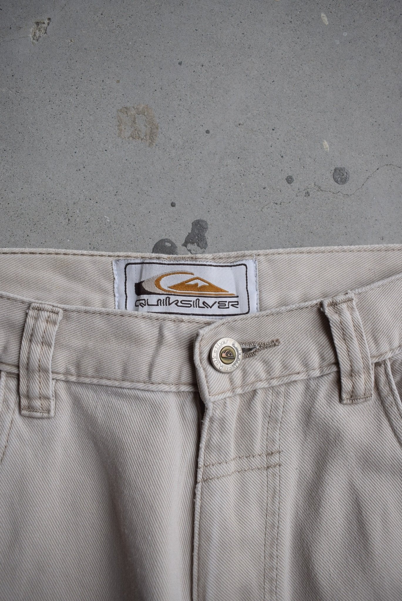 Quiksilver Embroidered Shorts — 2000s (29) - Retrospective Store