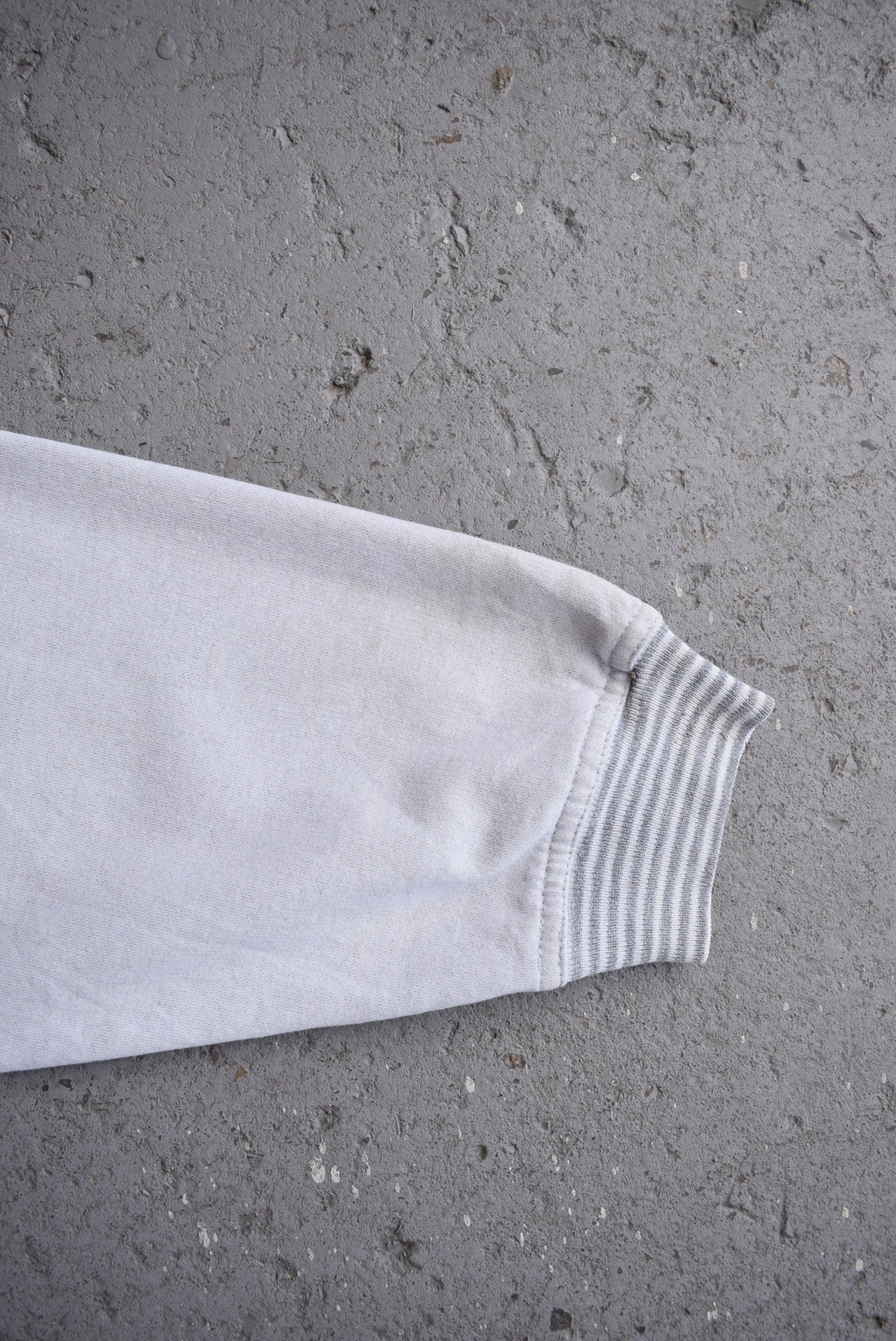 *Rare* Vintage 80s Adidas 'Natural Grey' Crewneck (L) - Retrospective Store