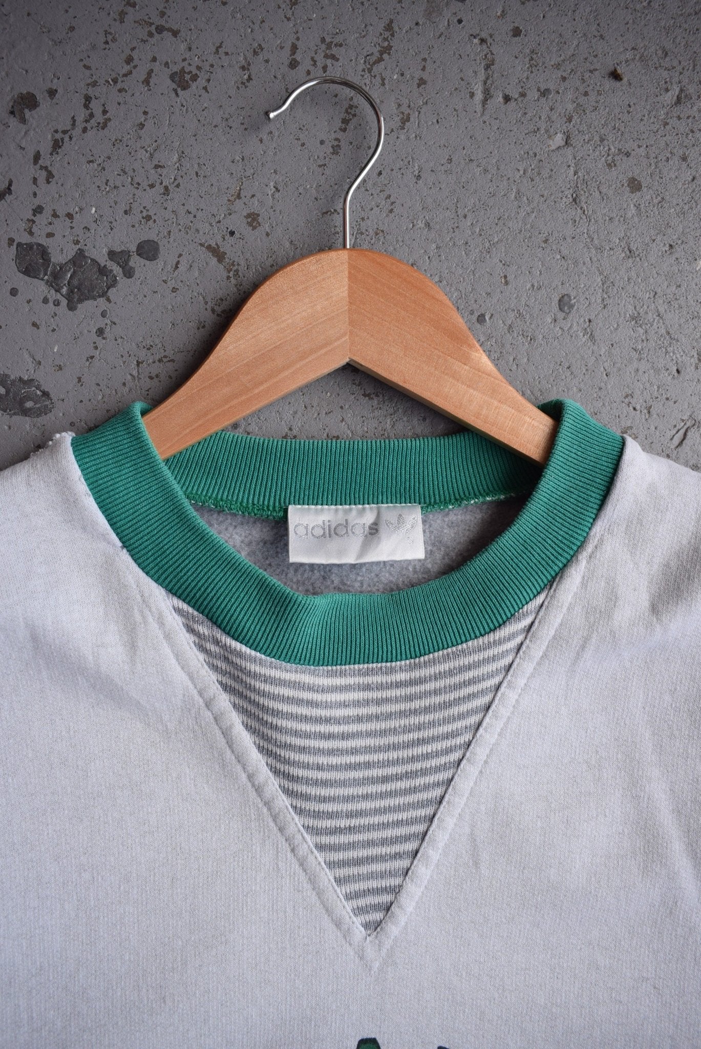 *Rare* Vintage 80s Adidas 'Natural Grey' Crewneck (L) - Retrospective Store