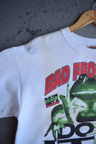 *Rare* Vintage 90s Bad Frog Beer Graphic Crewneck (M) - Retrospective Store