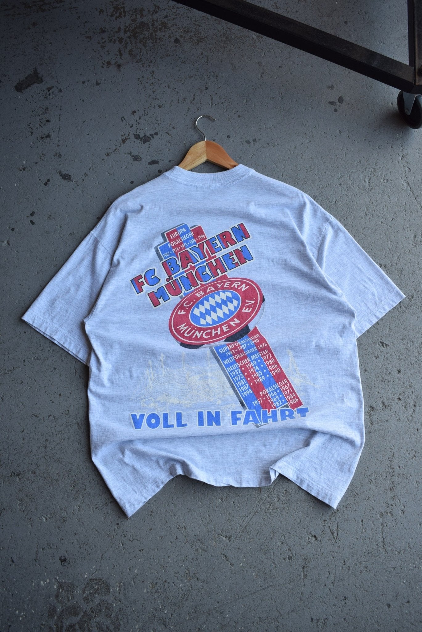 *Rare* Vintage 90s FC Bayern Munchen Tee (XL) - Retrospective Store
