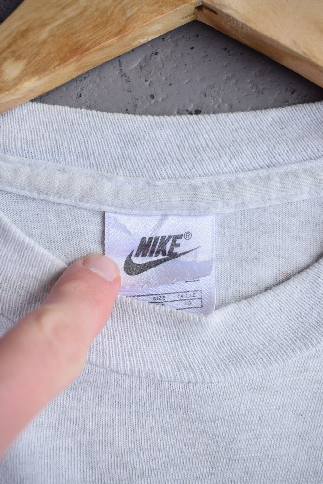 *Rare* Vintage 90s Nike x Charles Barkley Tee (M) - Retrospective Store