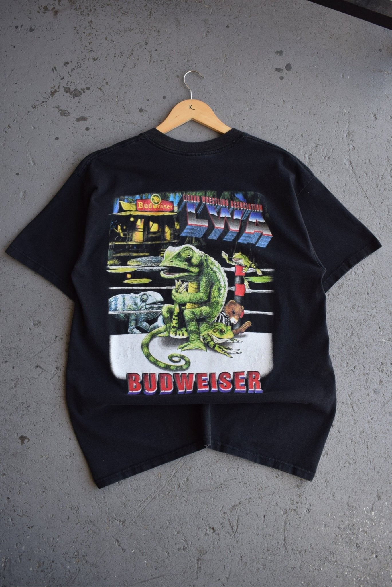*Rare* Vintage Budweiser Lizard Wrestling Association Tee (L) - Retrospective Store