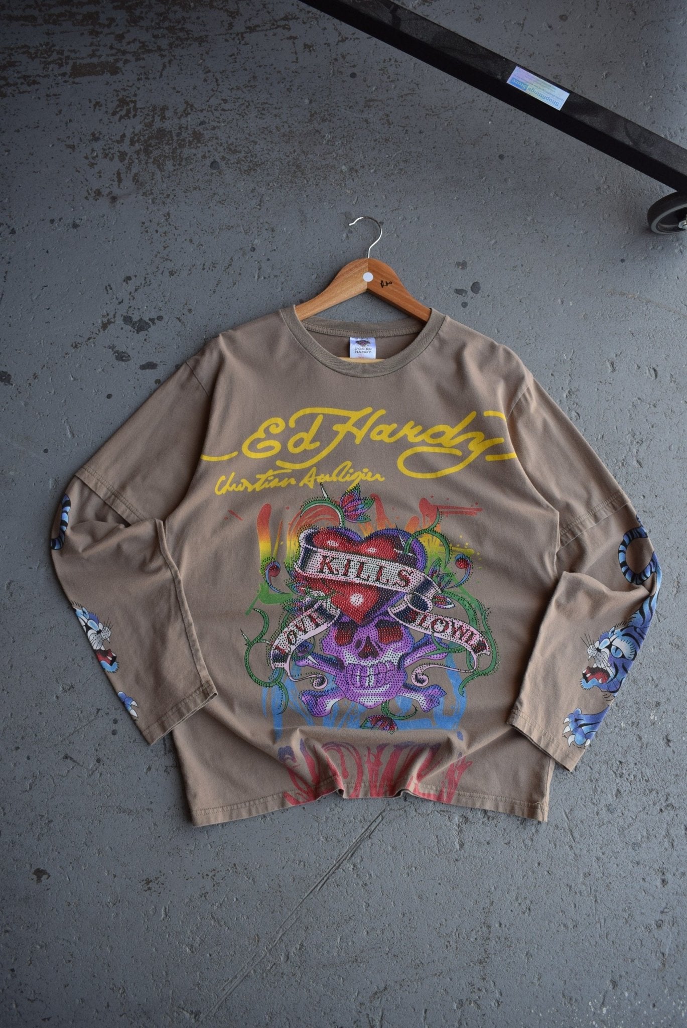 *Rare* Vintage Ed Hardy Graphic Long Sleeve Tee (M/L) - Retrospective Store