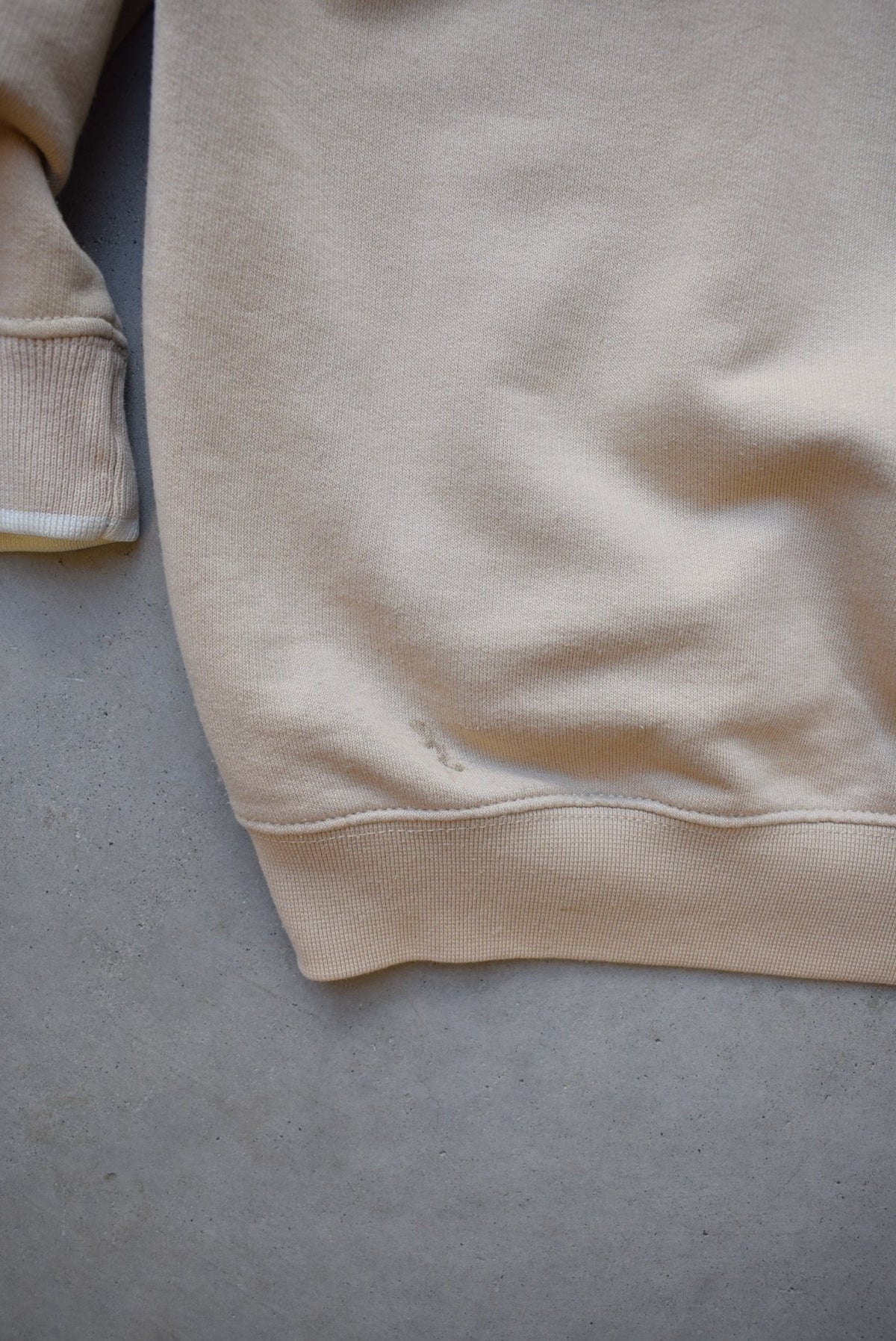 Reebok Athletic Dept. Tan Embroidered Spellout Crewneck — 1990s (L) - Retrospective Store