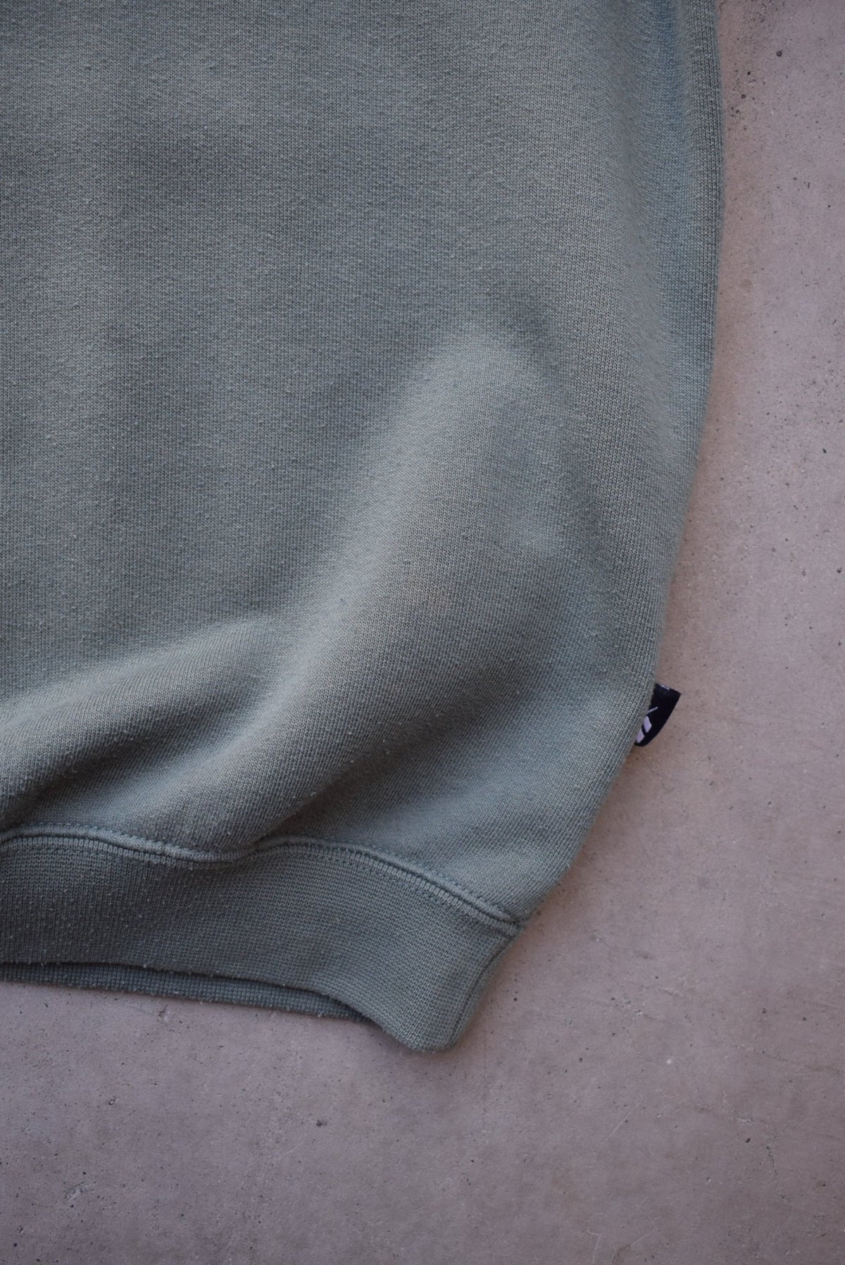 Reebok Moss-Green Embroidered Spellout Crewneck — 1990s (M/L) - Retrospective Store