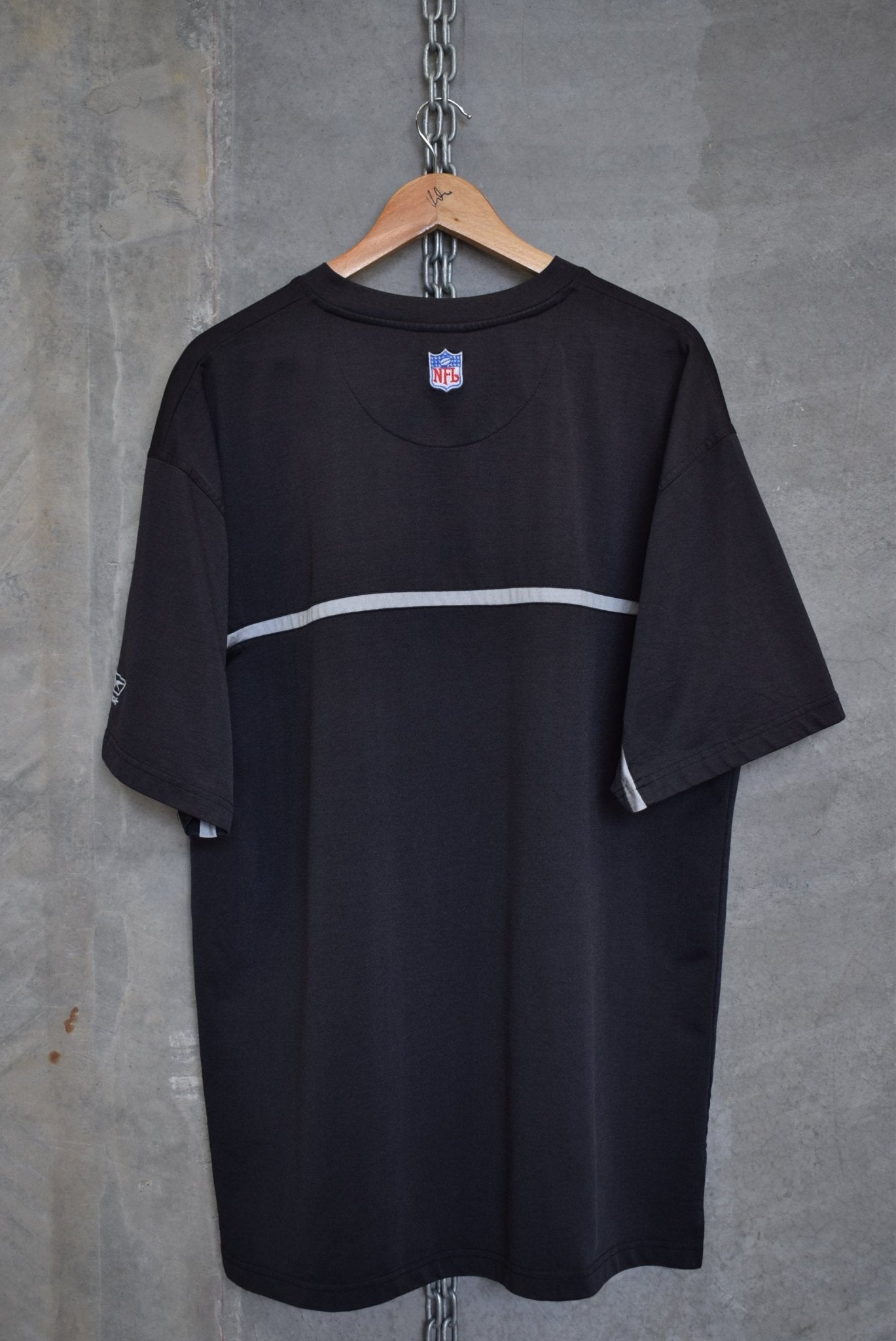 Reebok x NFL Oakland Raiders Embroidered Tee — 2000s (XL) - Retrospective Store