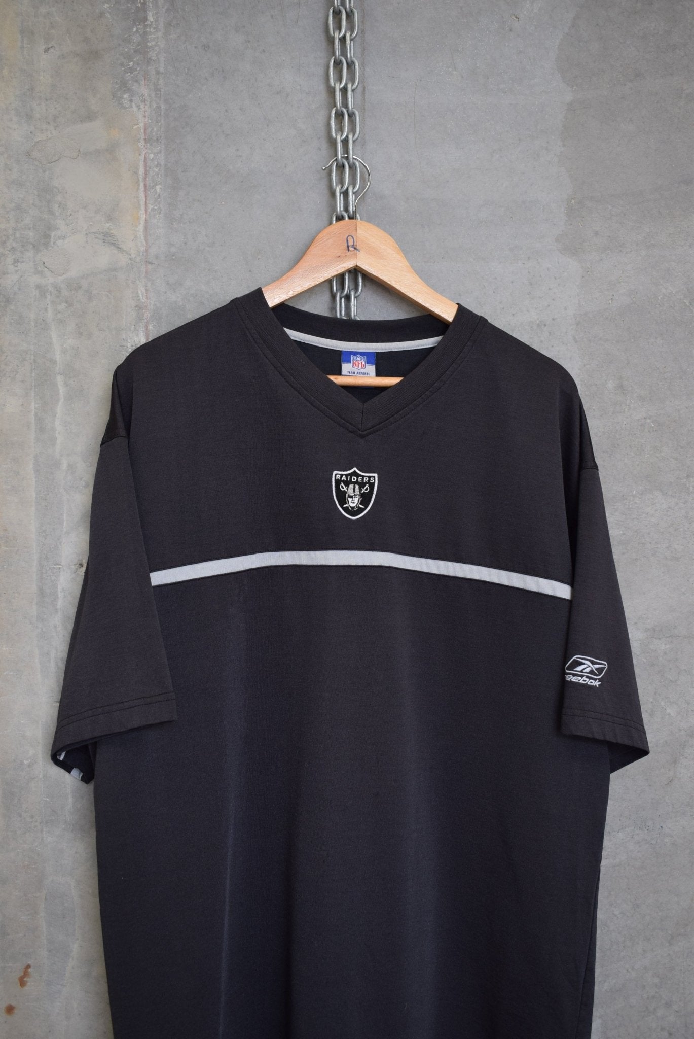 Reebok x NFL Oakland Raiders Embroidered Tee — 2000s (XL) - Retrospective Store