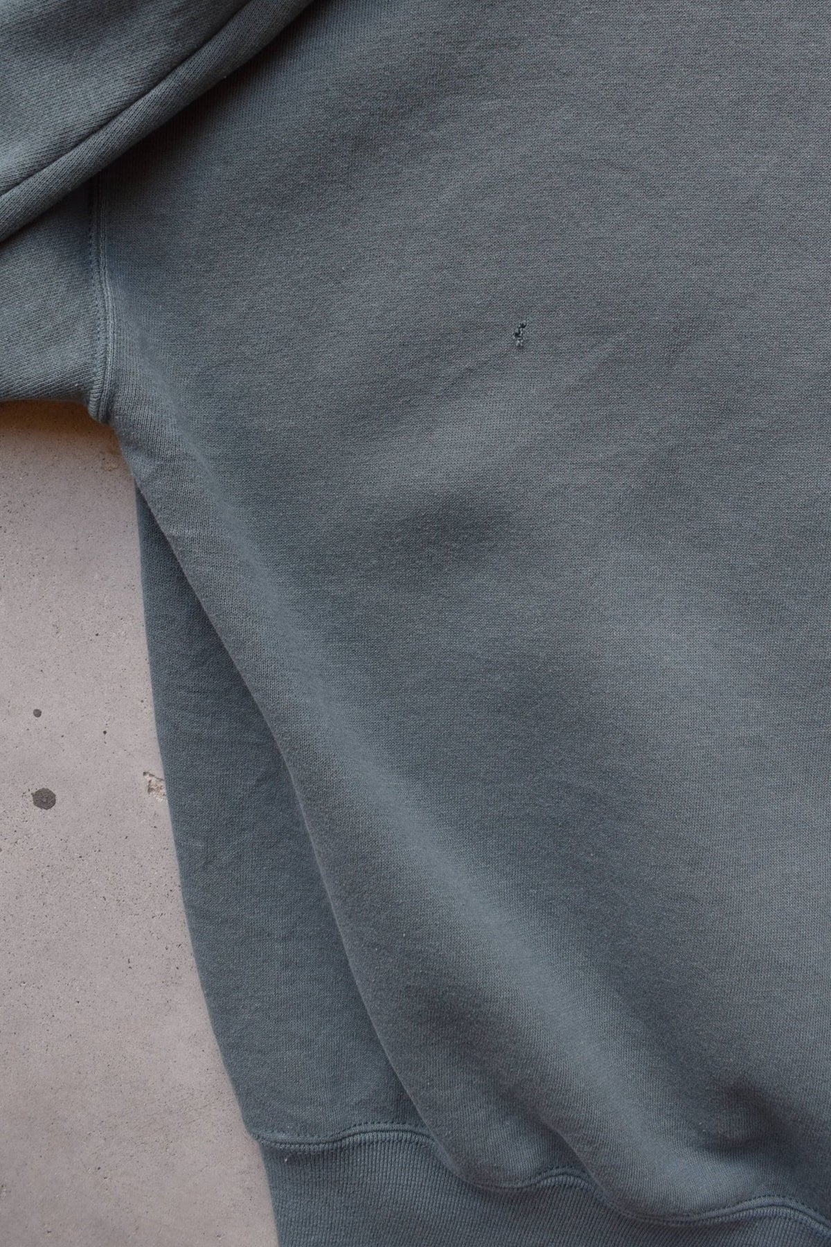 Russell Athletic Faded Green Crewneck — 1990s (XL) - Retrospective Store