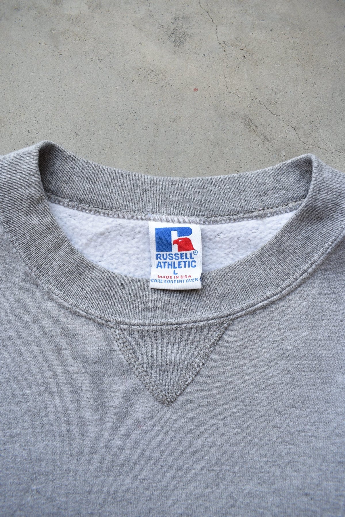 Russell Athletic Grey Crewneck — 1990s (L) - Retrospective Store