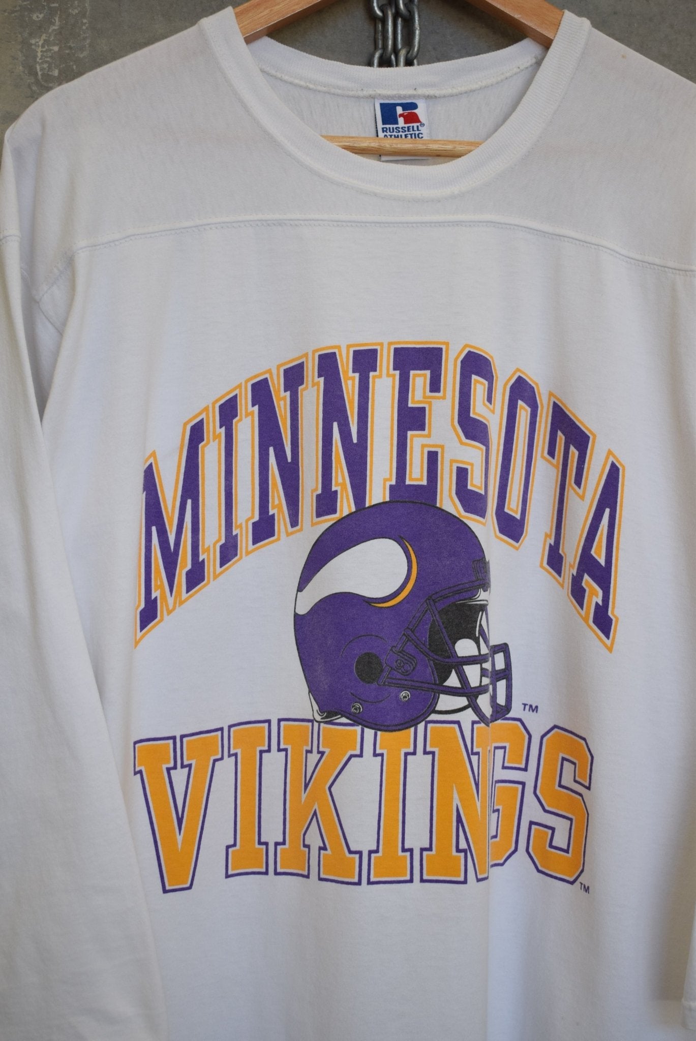 Russell Athletic x NFL Minnesota Vikings Tee — 1998 (L) - Retrospective Store