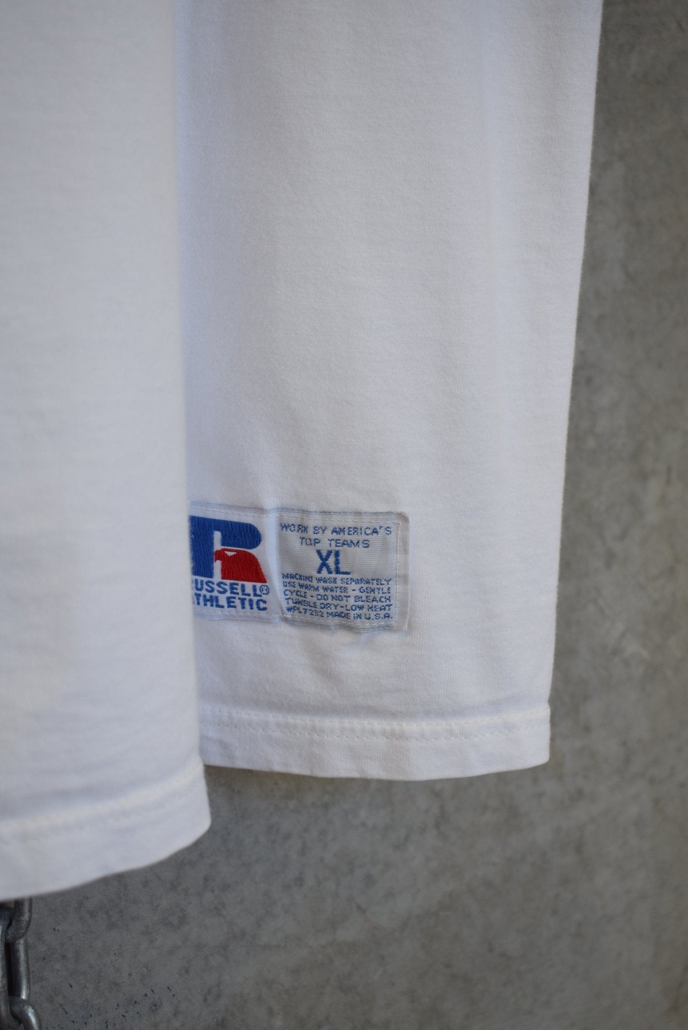 Russell Athletic x NFL Minnesota Vikings Tee — 1998 (L) - Retrospective Store