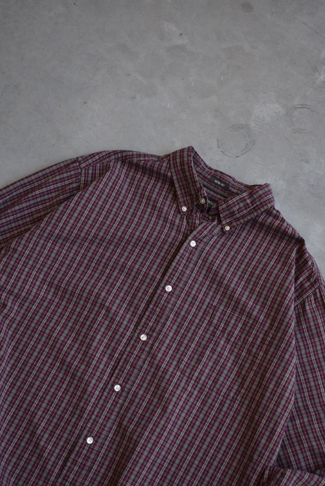 St. John's Bay Cropped Long Sleeve Button Up — 2000s (XXL) - Retrospective Store