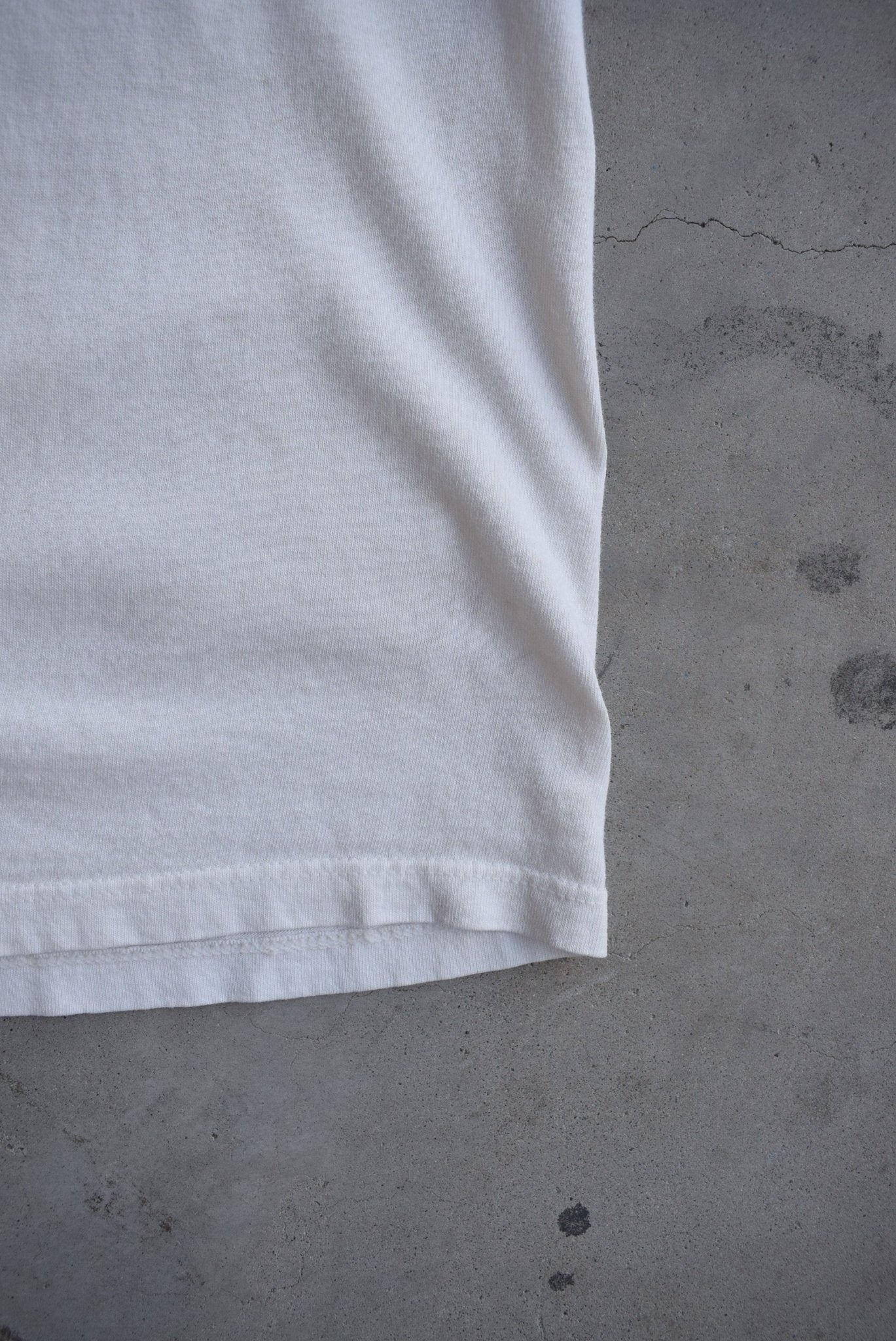 Starter x NBA Chicago Bulls Champions White Graphic Tee — 1997 (XL/XXL) - Retrospective Store