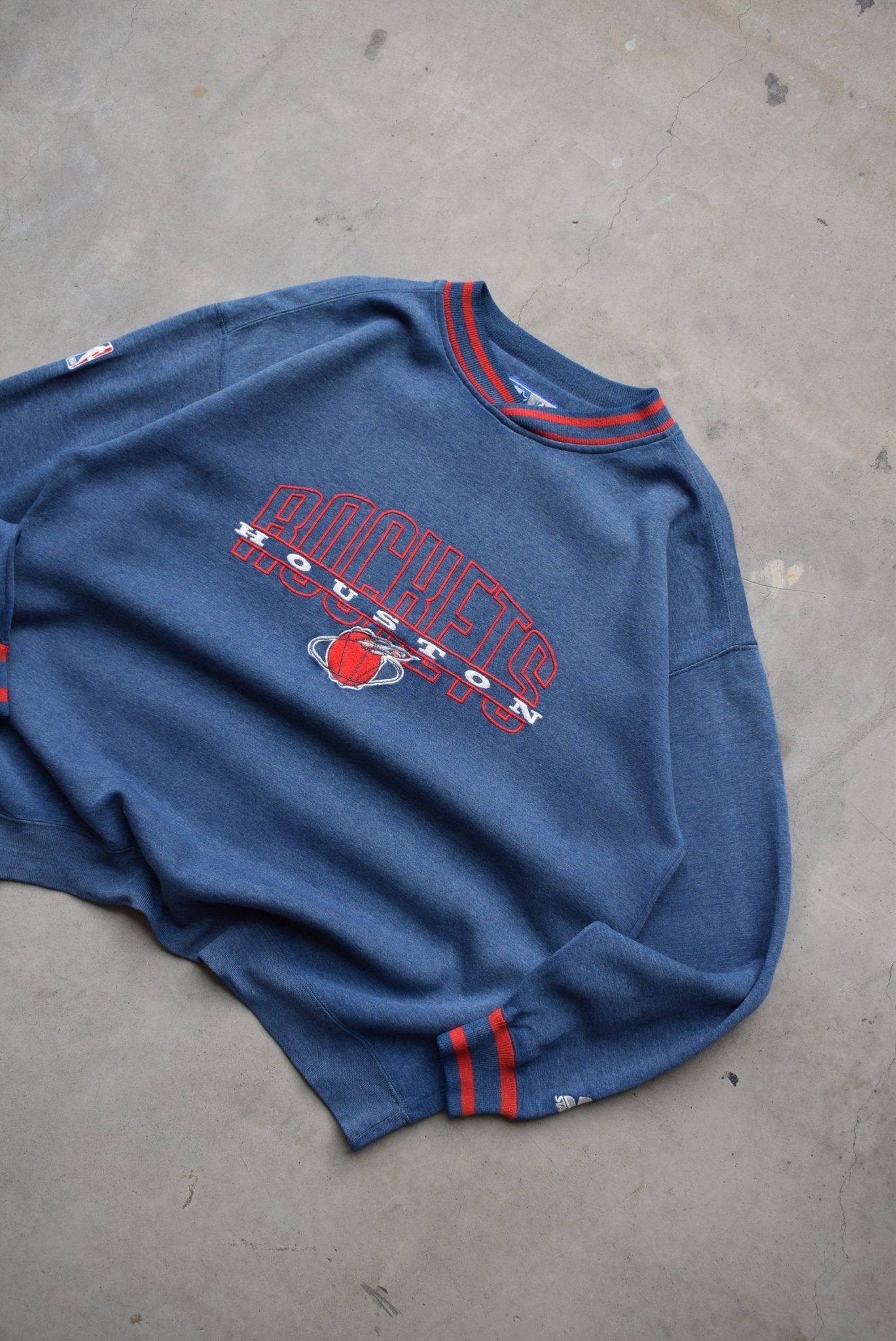 Starter x NBA Houston Rockets Navy Embroidered Crewneck — 1990s (XL) - Retrospective Store