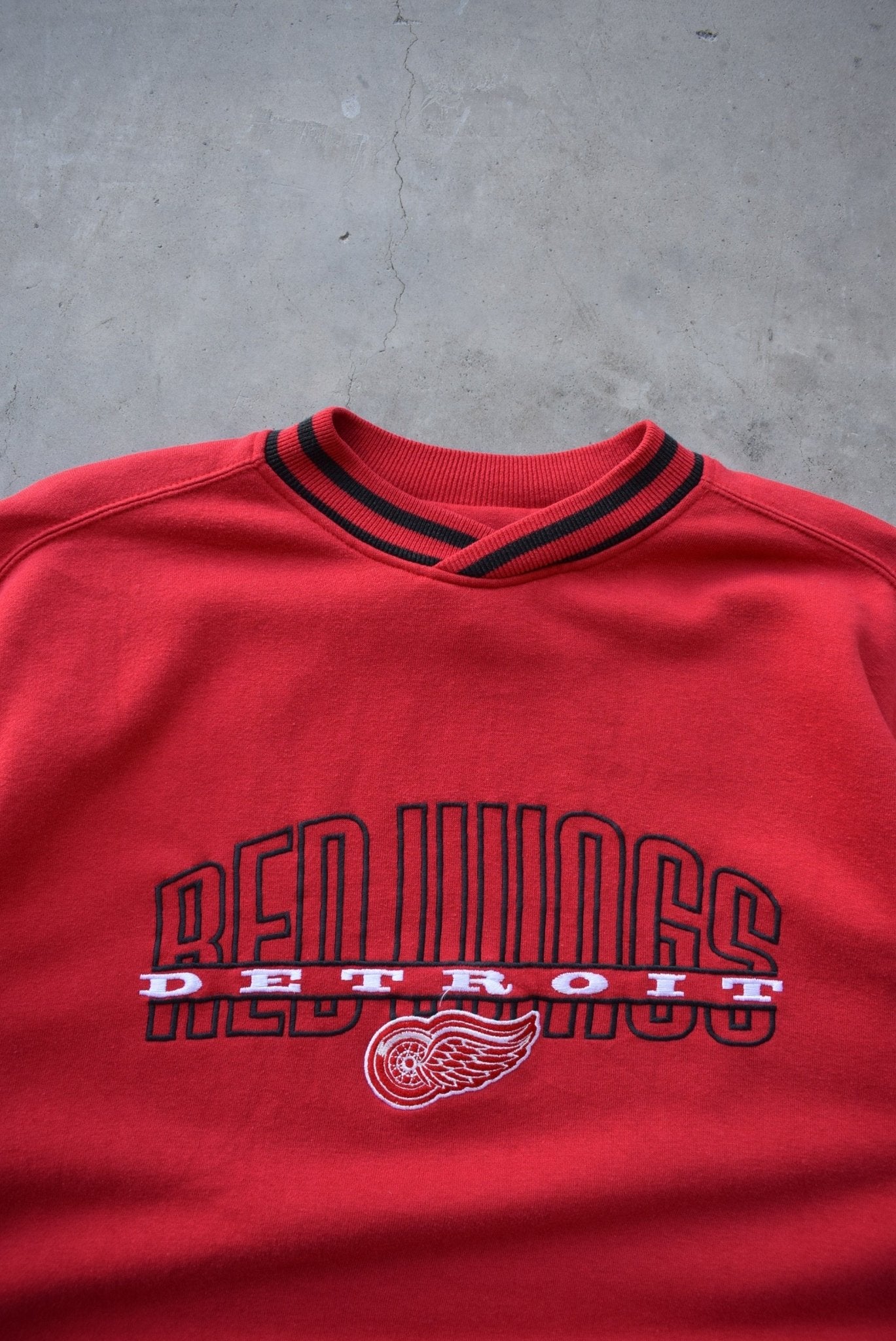 Starter x NHL Detroit Red Wings Red Embroidered Crewneck — 1990s (L) - Retrospective Store