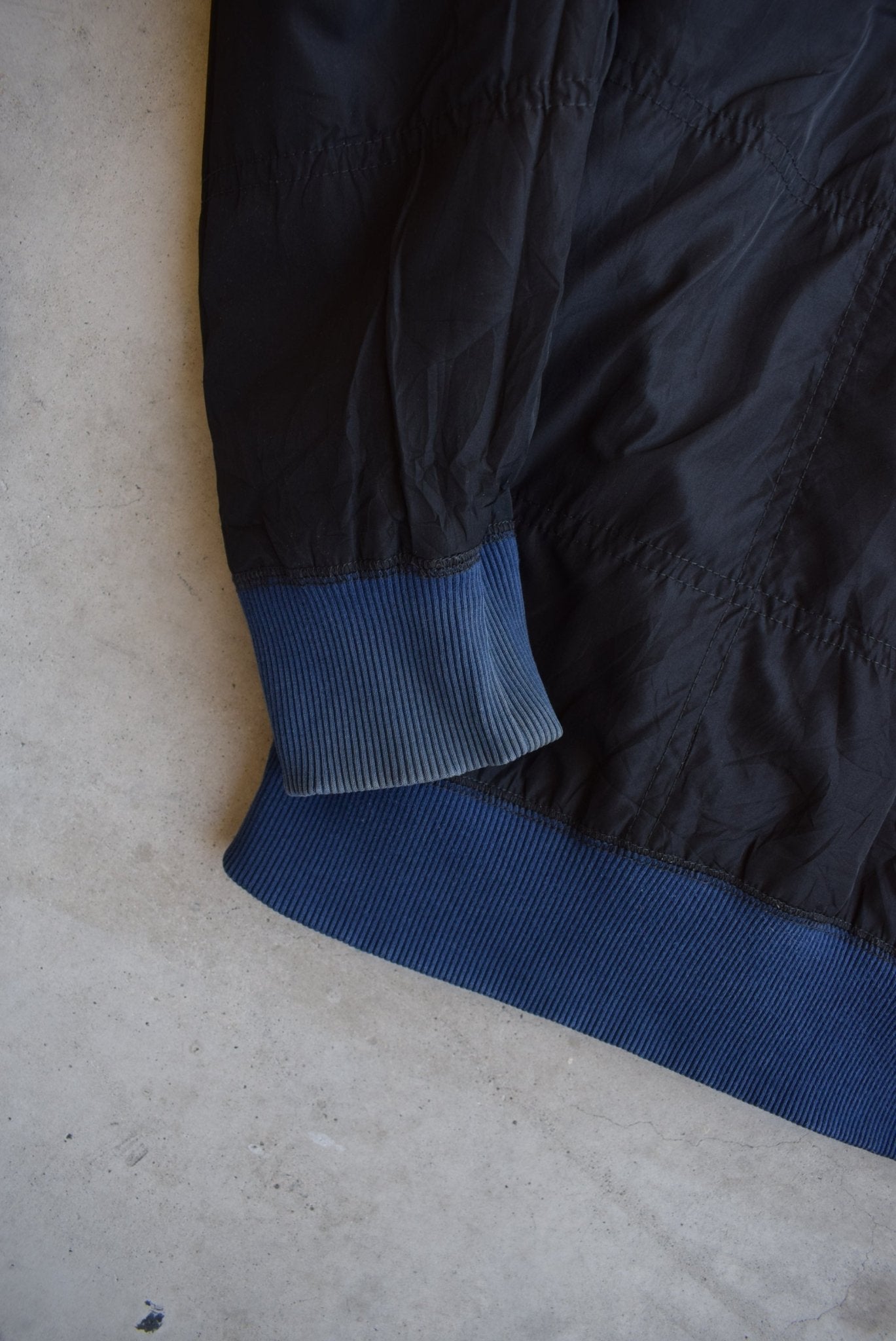 The North Face Navy & Black Embroidered Reversible Jacket — 2000s (S/M) - Retrospective Store