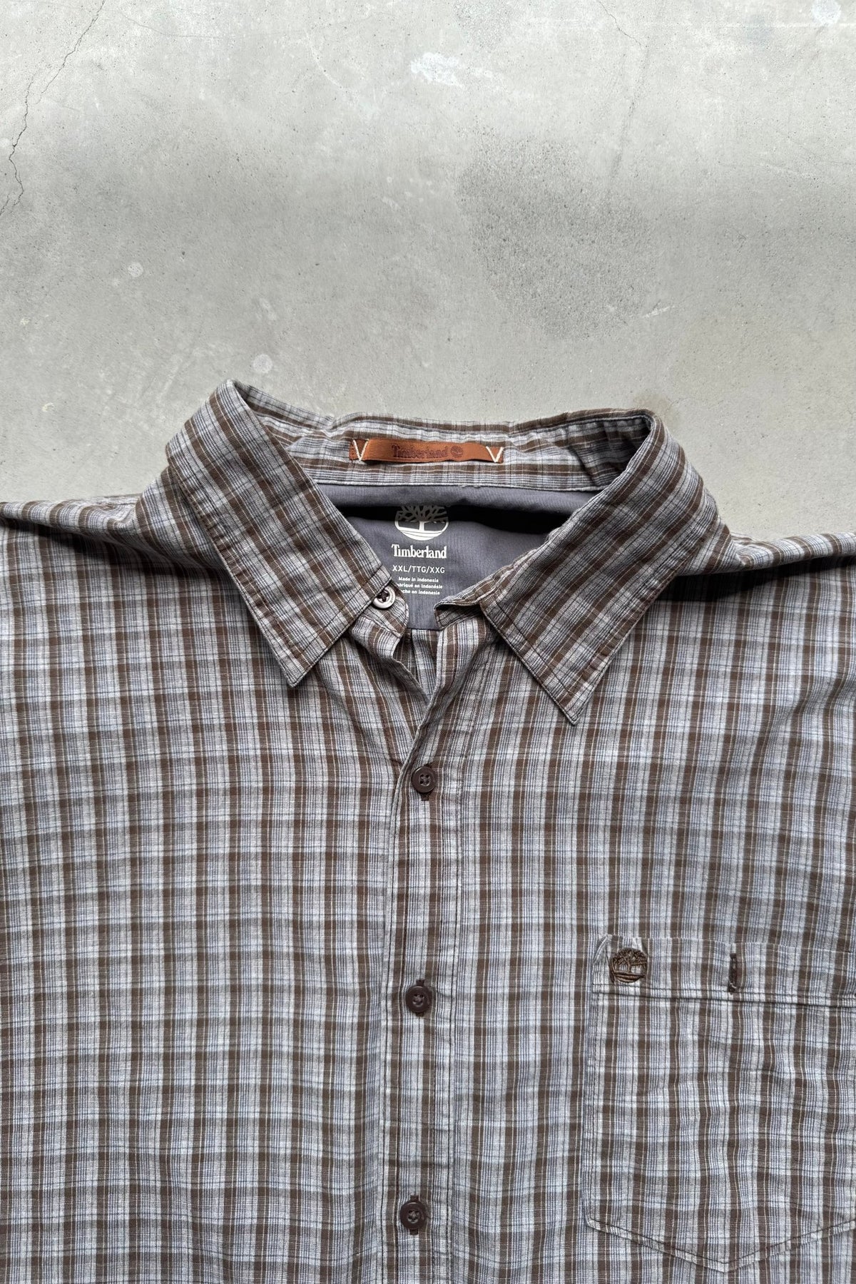 Timberland Brown & Grey Cropped Long Sleeve Button Up — 2000s (XXL) - Retrospective Store