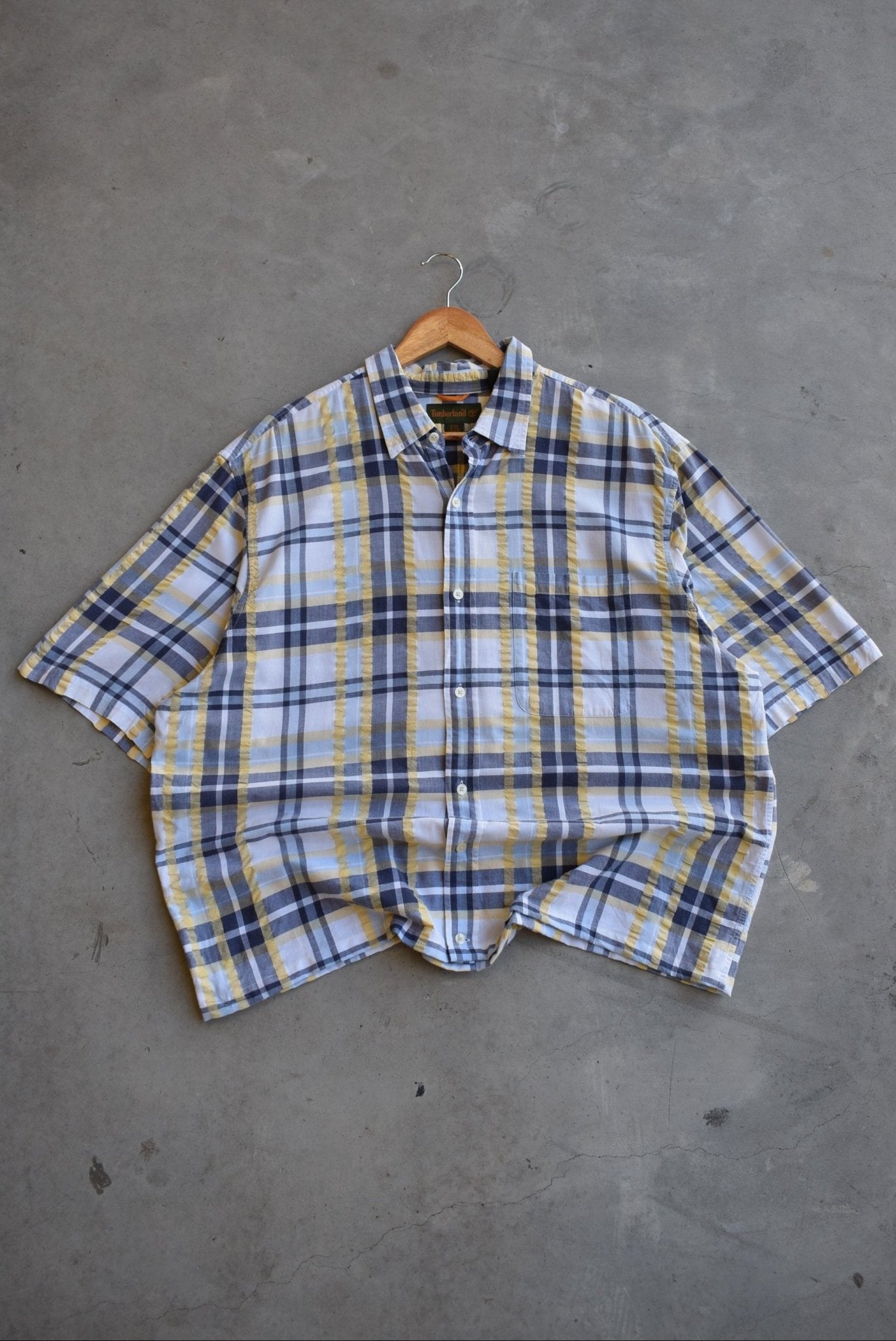 Timberland Cropped Button Up — 2000s (XL/XXL) - Retrospective Store