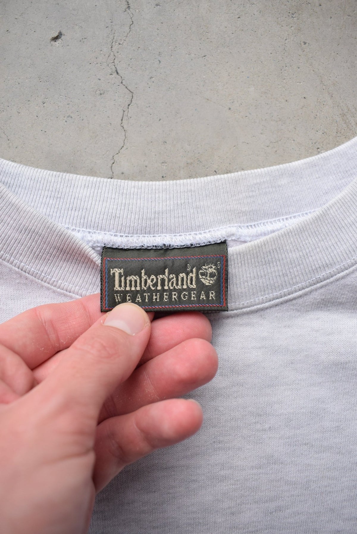 Timberland Weathergear Grey Embroidered Spellout Crewneck — 1990s (L) - Retrospective Store
