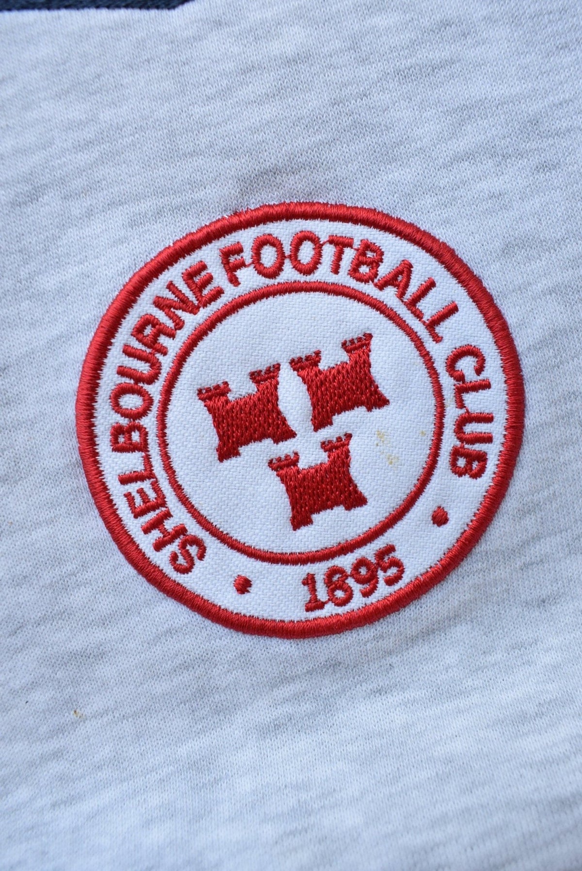 Umbro x Shelbourne FC Grey & Navy Embroidered Hoodie — 1990s (L) - Retrospective Store