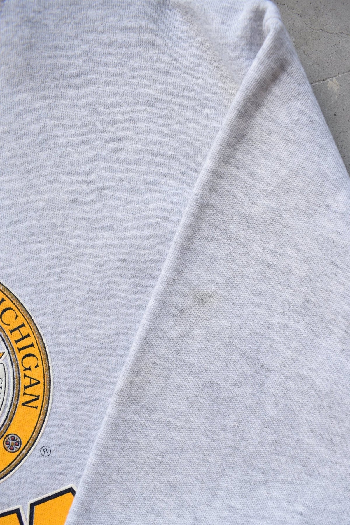 University of Michigan Grey Graphic Crewneck — 1990s (M) - Retrospective Store