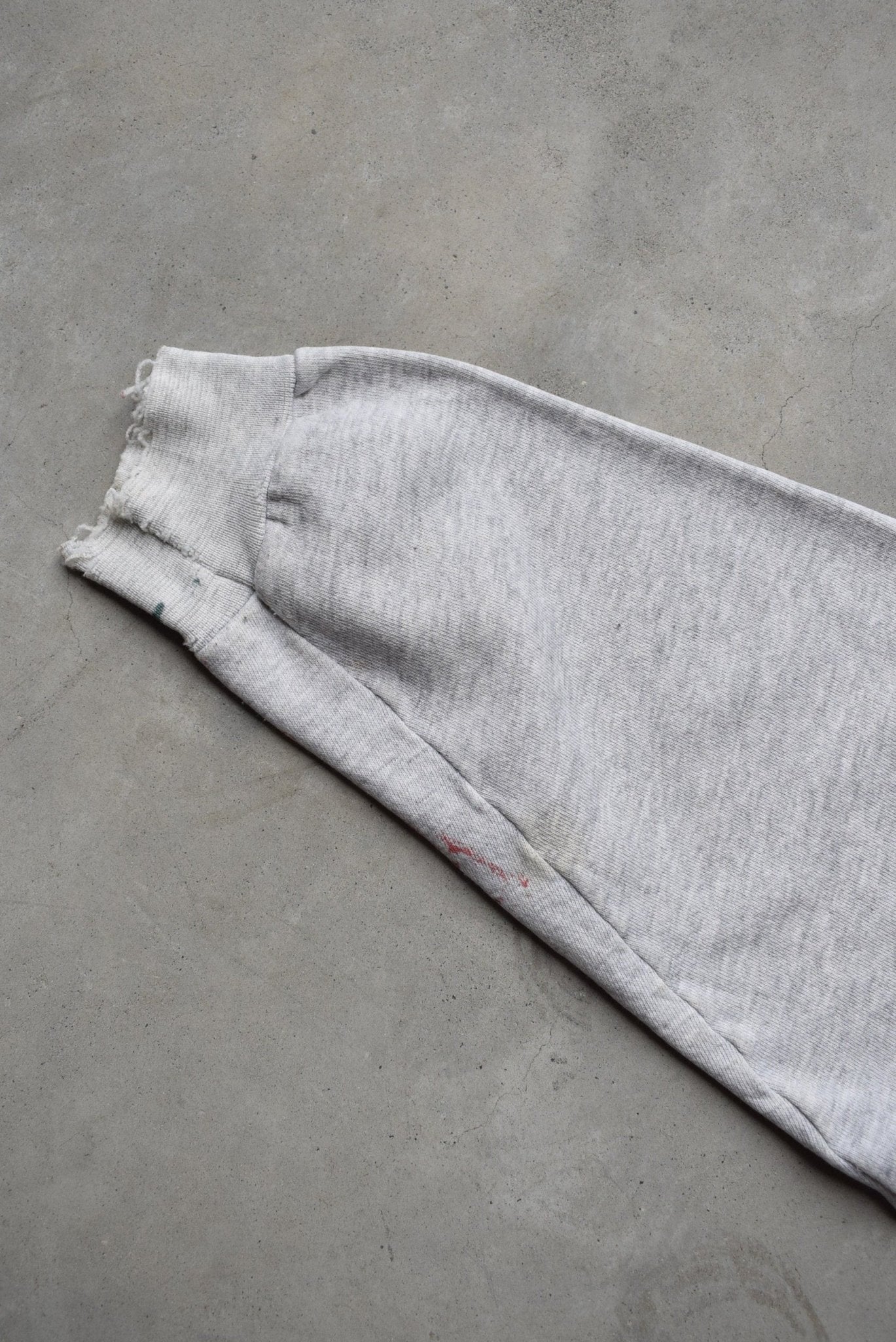 University of North Carolina Football Grey Graphic Crewneck — 1993 (M) - Retrospective Store
