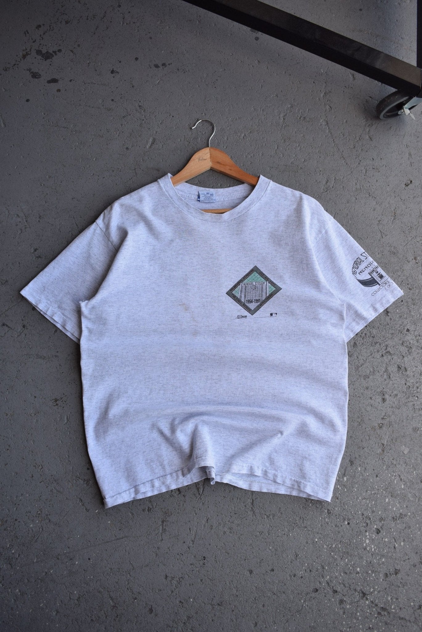 Vintage 1991 Salem x MLB Baltimore Orioles Tee (M/L) - Retrospective Store