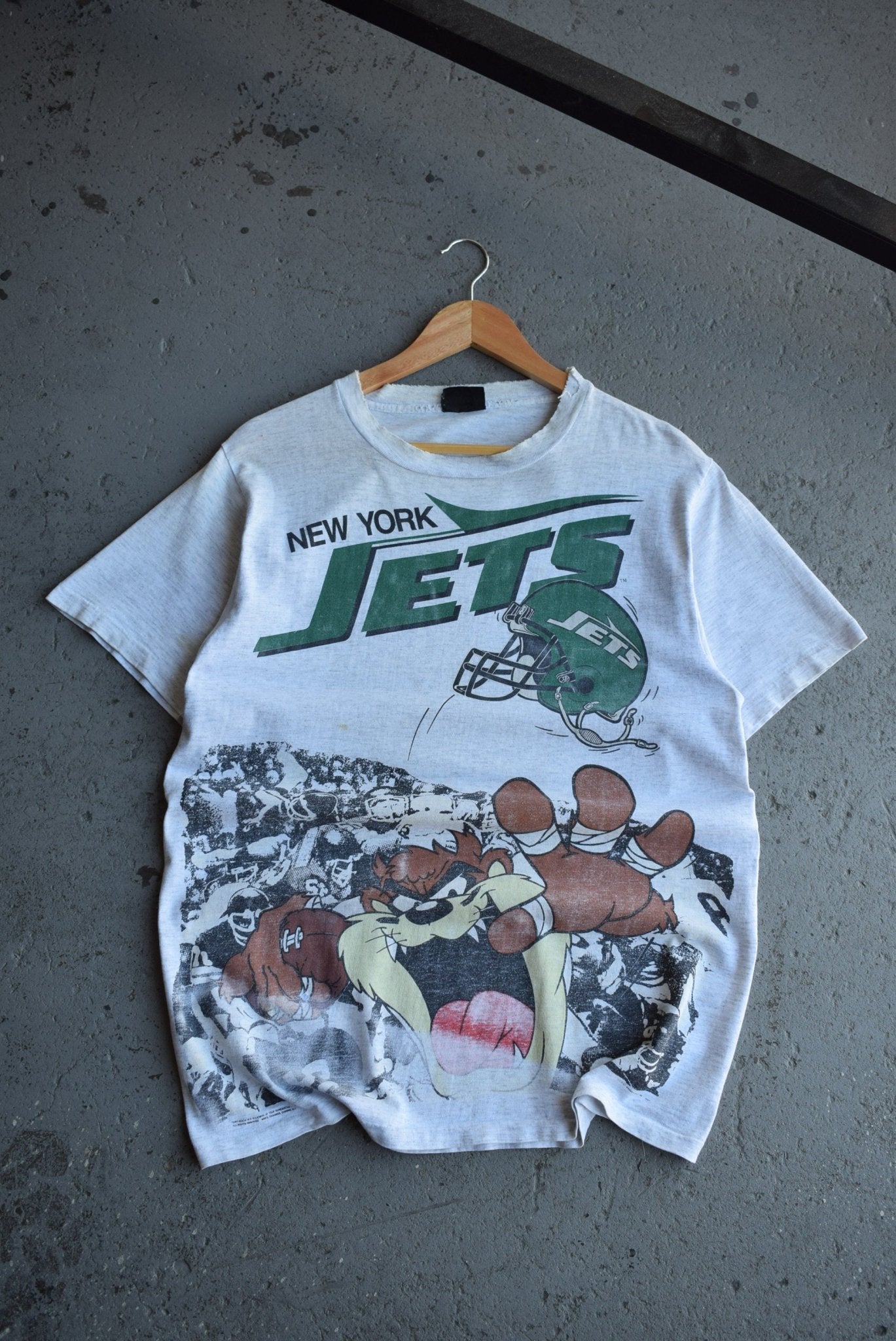 Vintage 1991 Warner Bros. x NFL New York Jets Tee (M) - Retrospective Store