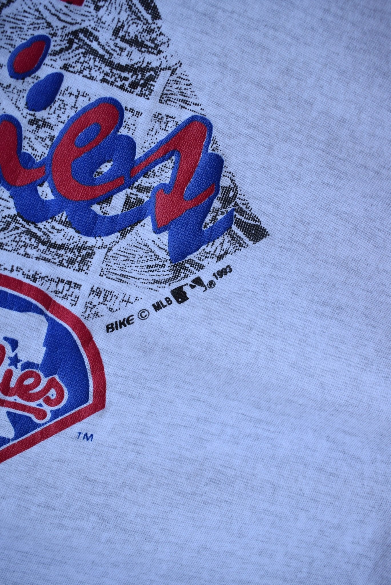 Vintage 1993 MLB Philadelphia Phillies Tee (M/L) - Retrospective Store
