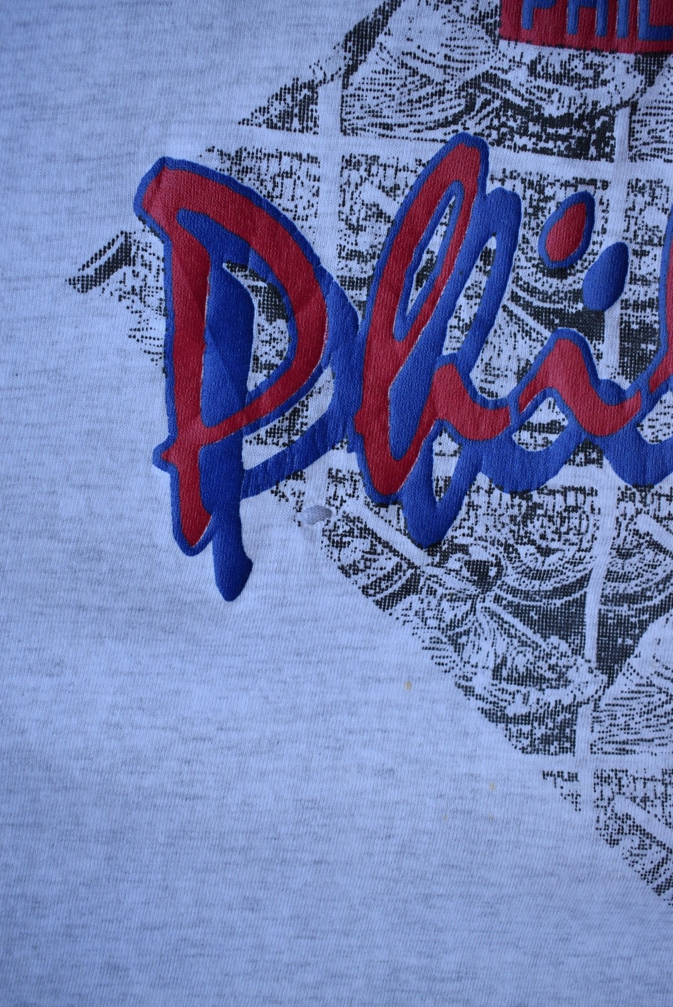 Vintage 1993 MLB Philadelphia Phillies Tee (M/L) - Retrospective Store