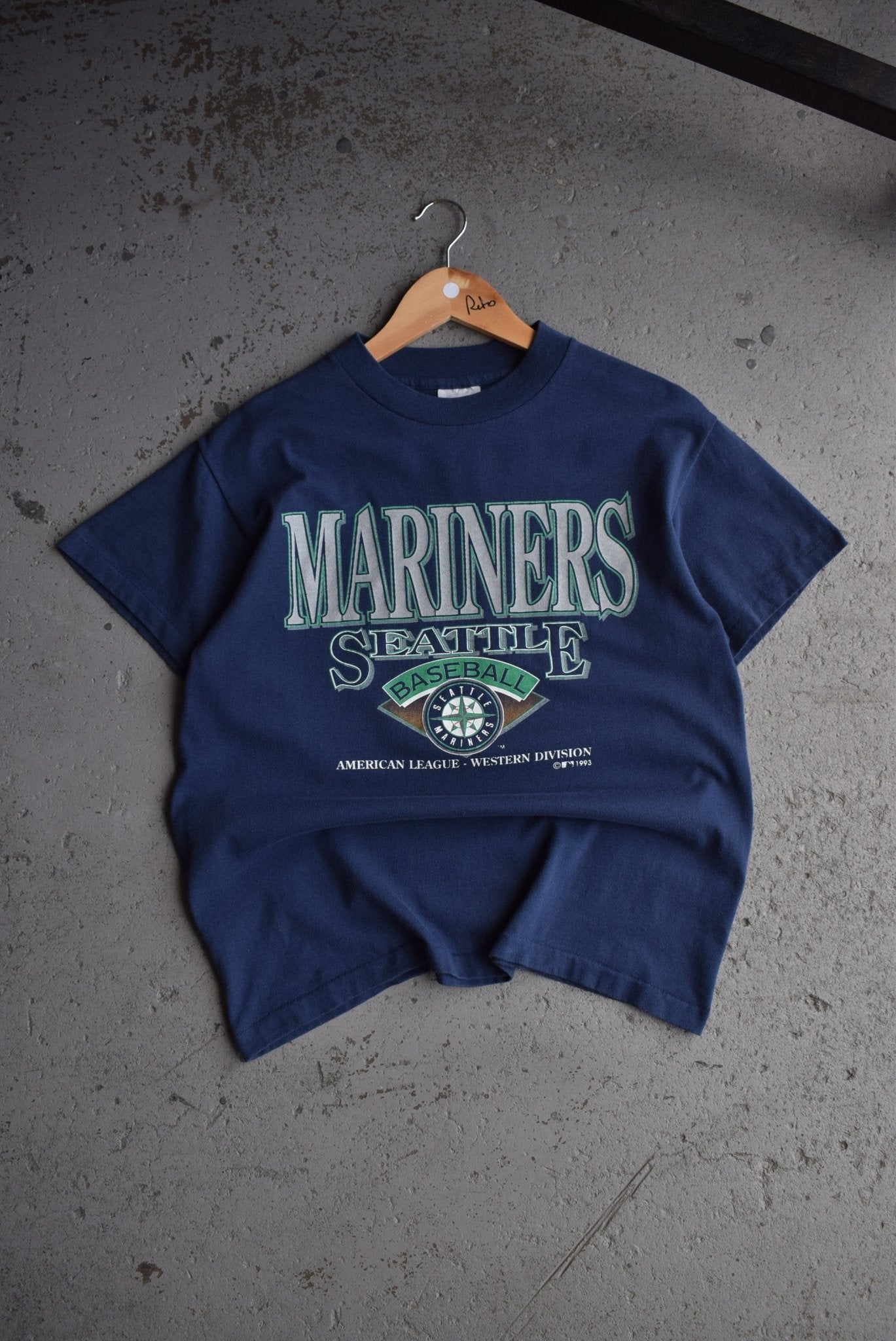 Vintage 1993 MLB Seattle Mariners Baseball Tee (S) - Retrospective Store